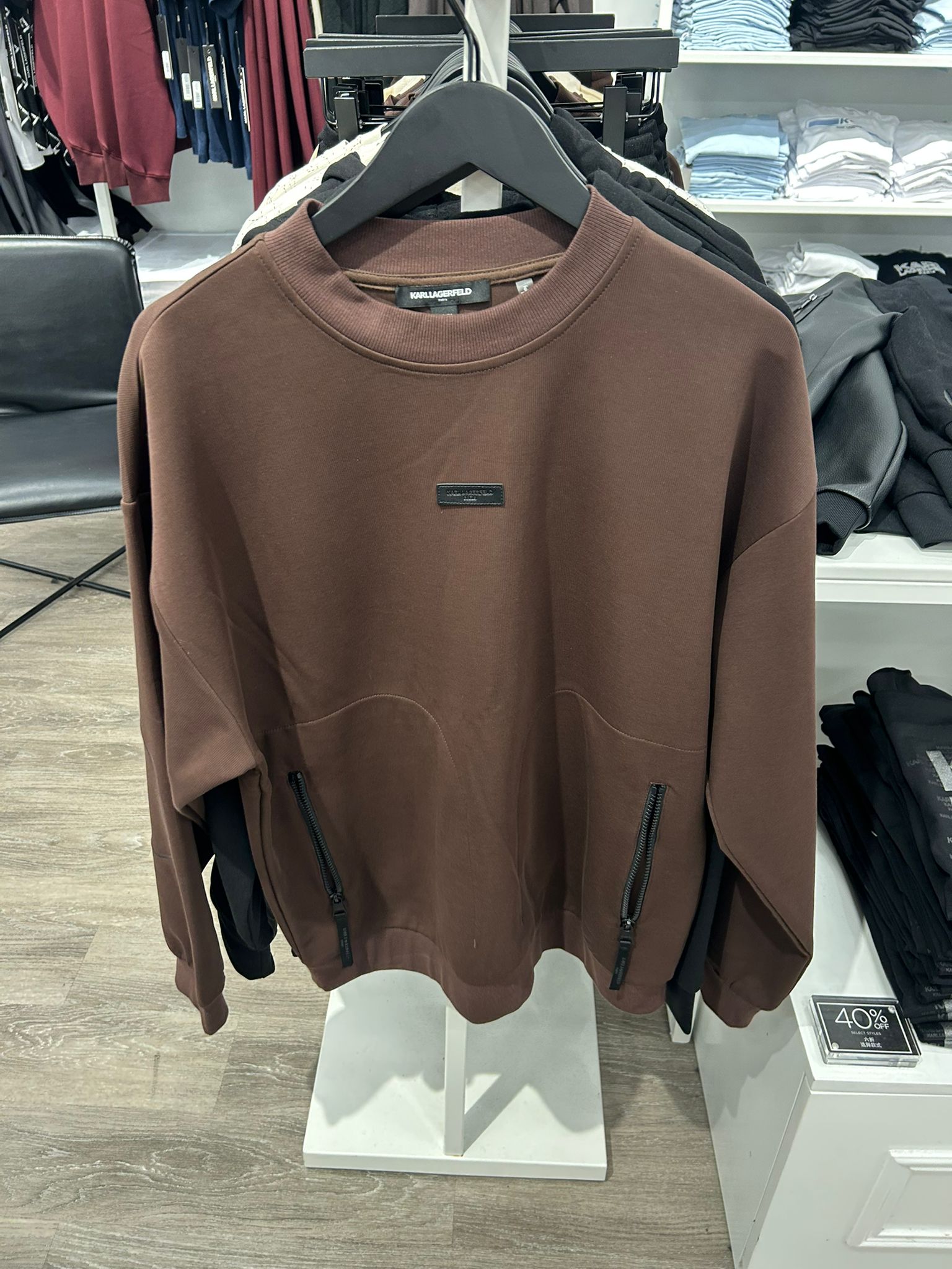 Karl Lagerfeld Paris MENS' CREW NECK SWEATSHIRT WITH SOLID COLOUR