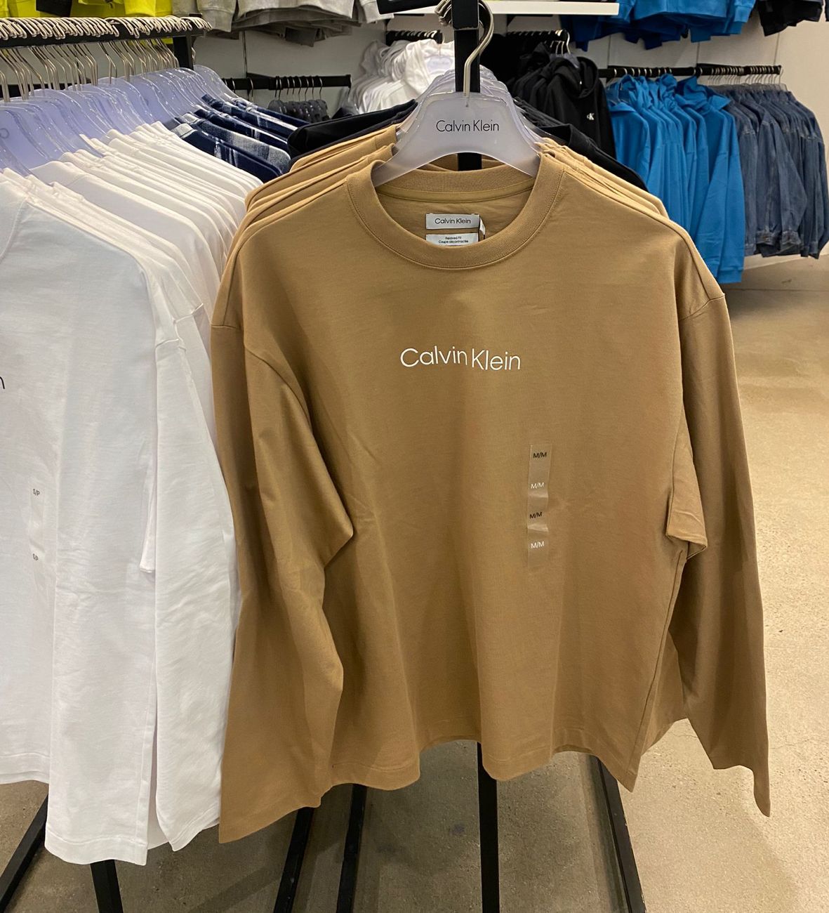 Calvin Klein mens Relaxed Fit Standard Logo Crewneck Long Sleeve Tee Shirt