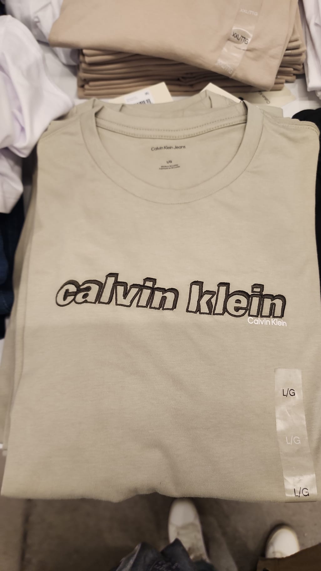 Calvin Klein MENS' Retro Logo Graphic Classic T-Shirt/Moss Gray