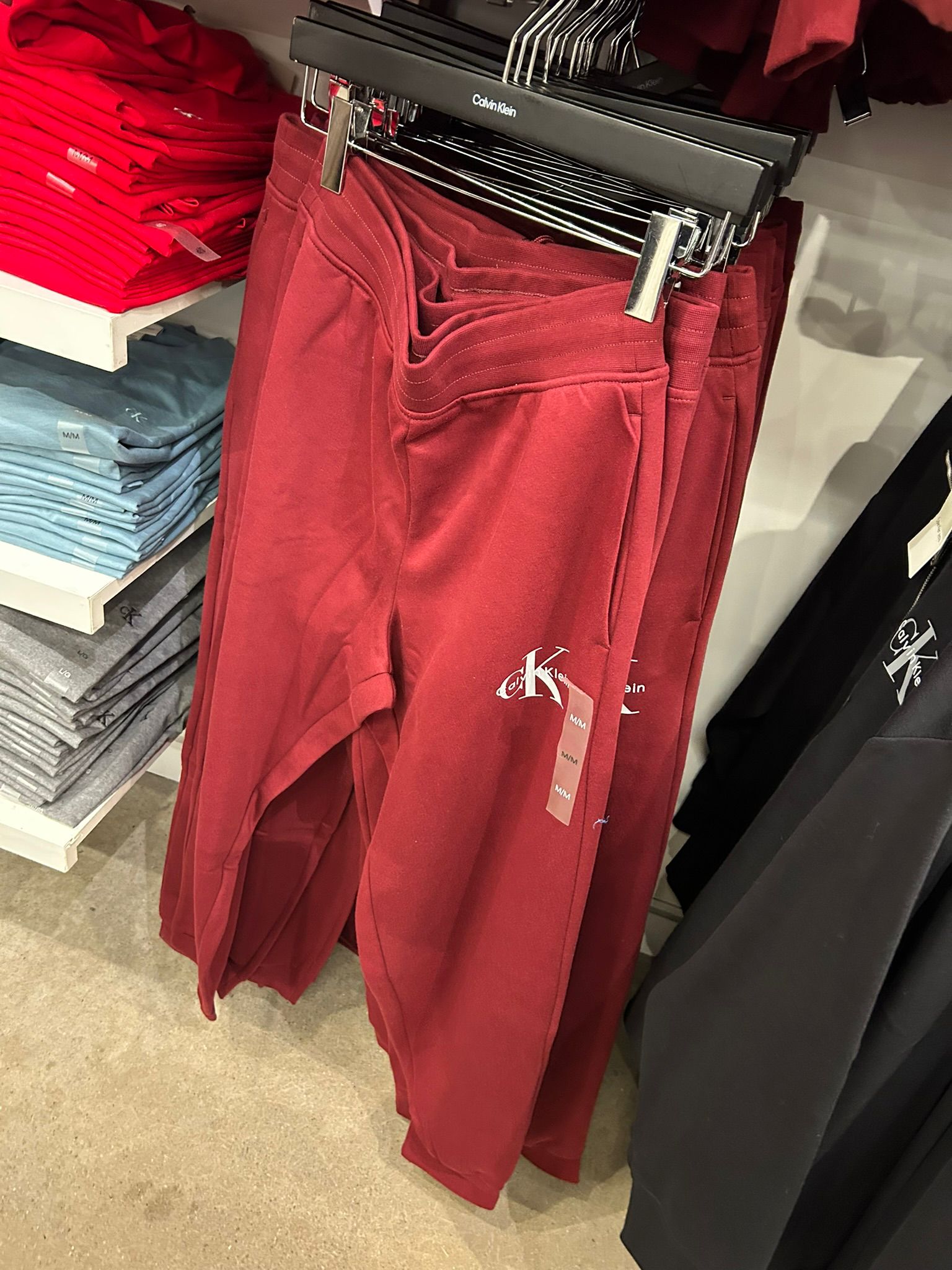 CALVIN KLEIN Mens' Monologo Fleece Joggers Renaissance Red