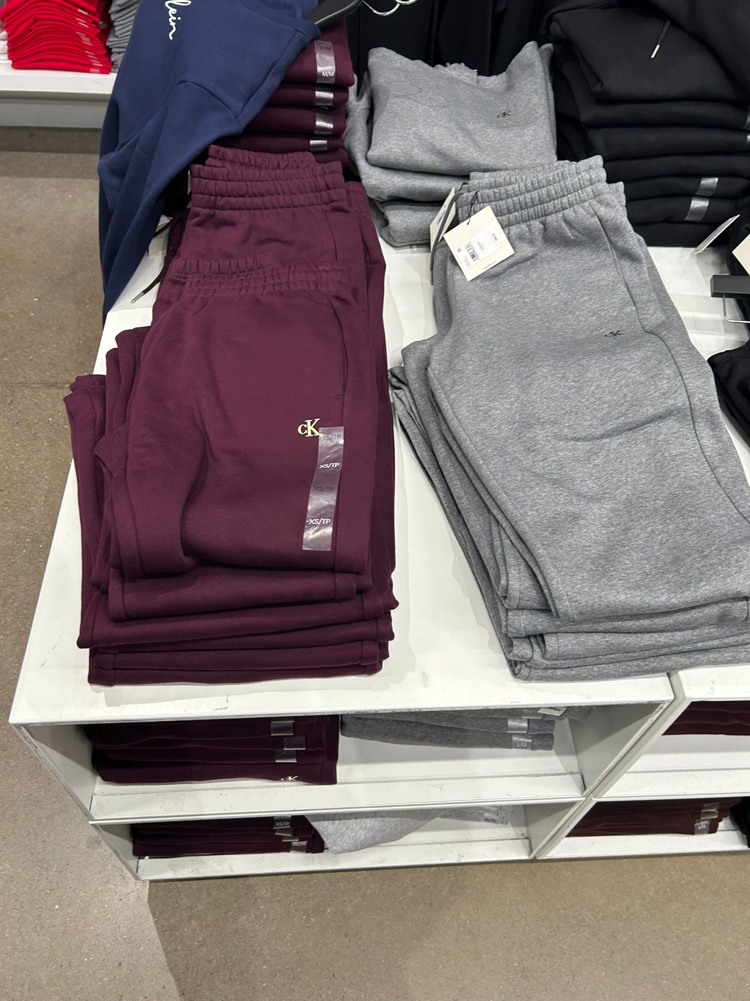 CALVIN KLEIN Mens' Archive Logo Fleece Joggers Passion Plum