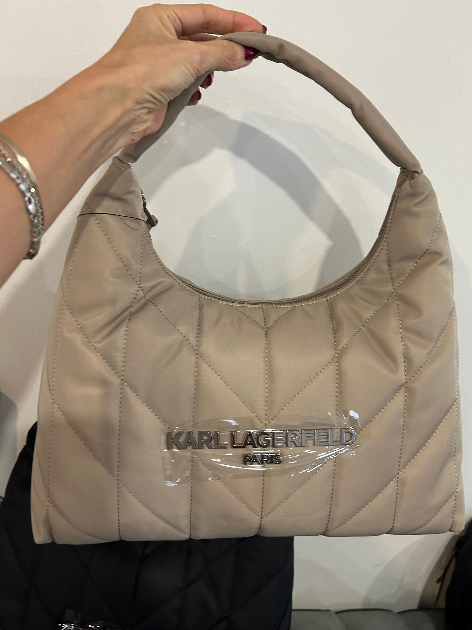 Women's KARL VOYAGE MED TOTE NYLON Truffle