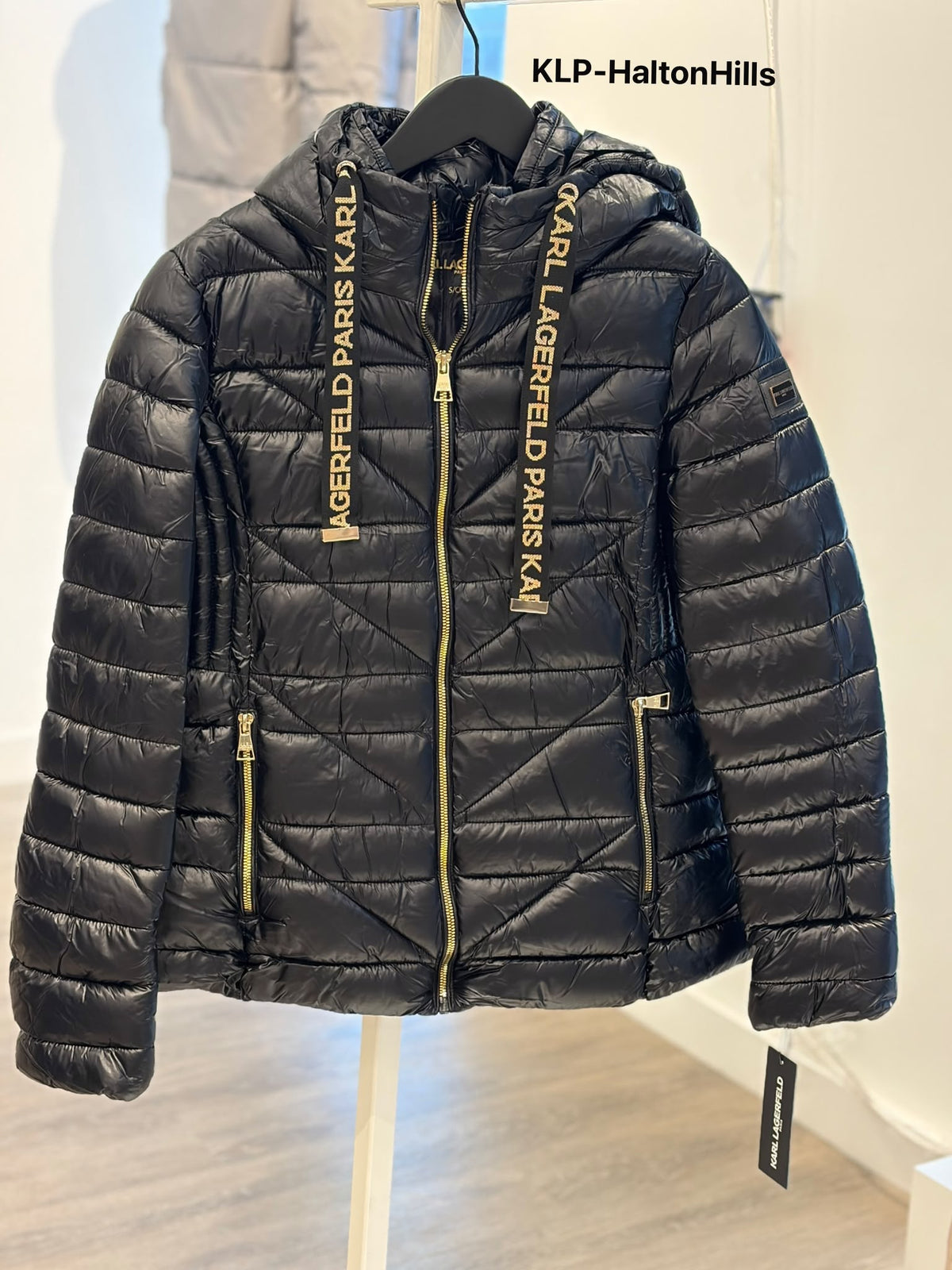 Karl HOODED SHORT Women PUFFER - Black
