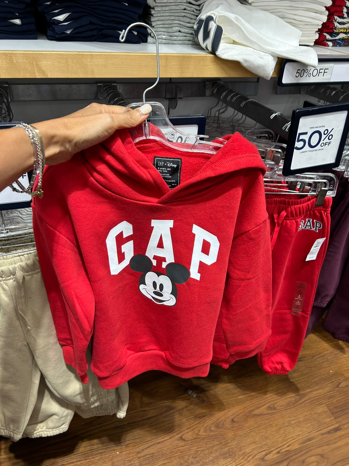 Gap babyGap Relaxed Print Logo Boy Hoodie - Modern Red