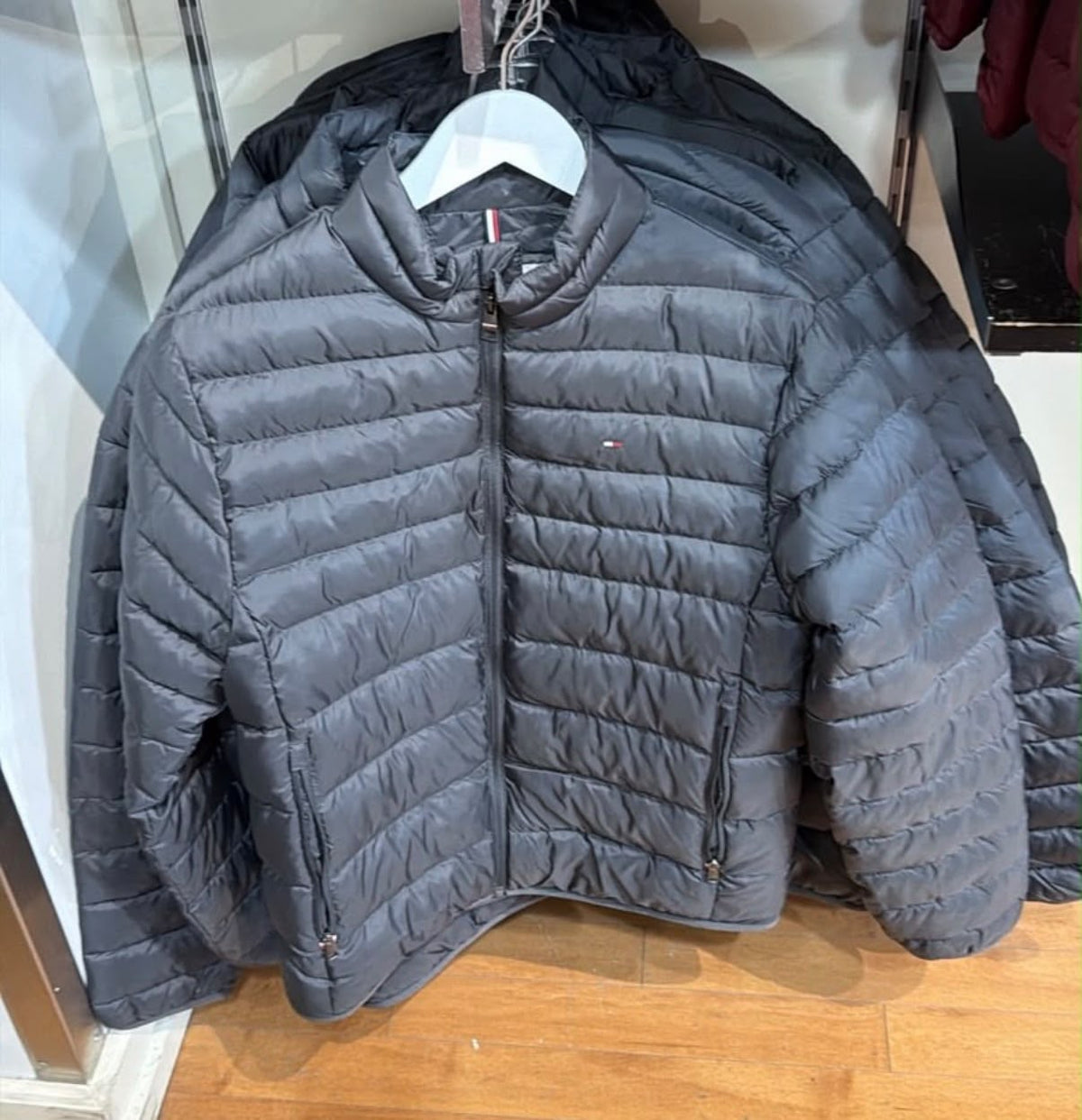 TH Performance Lightweight Packable MEN Jacket- Dark Grey