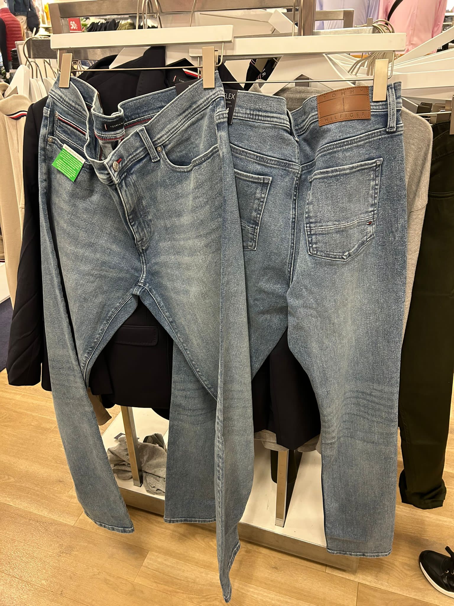 TOMMY HILFIGER MAN DENTON FITTED STRAIGHT JEANS AMSTON BLUE