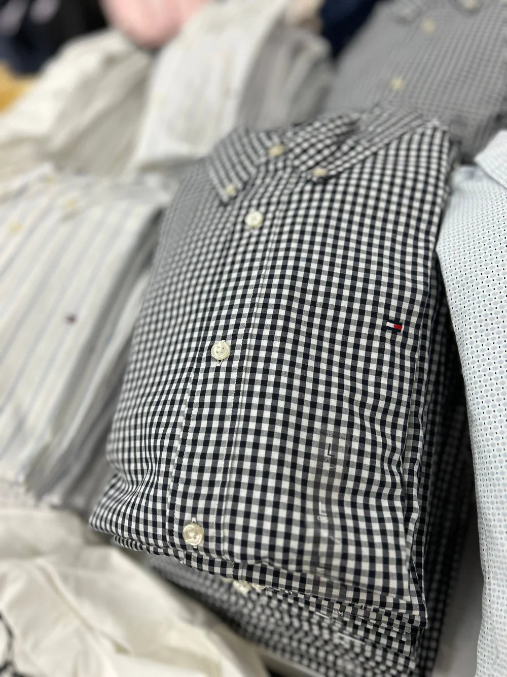 Tommy Mens' Regular Fit Gingham Oxford Shirt Black/Optic White- BIG CUBES