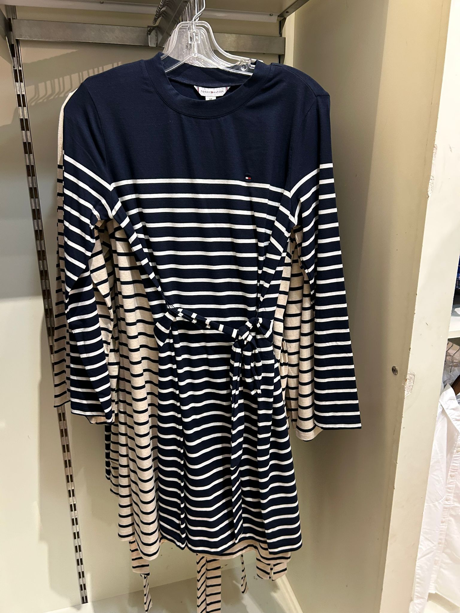 WOMEN TOMMY Long-Sleeve Belted Stripe Knit Dress/ NAVY