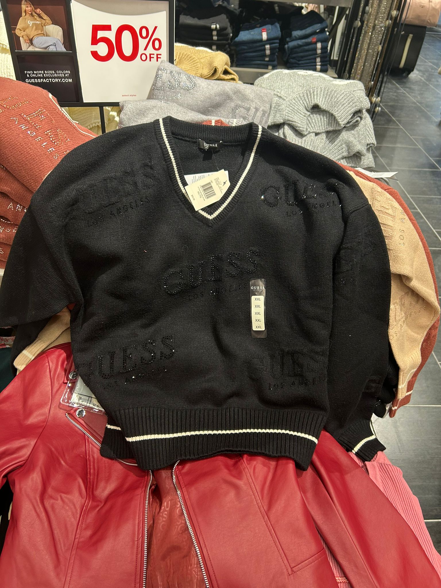 Guess Womens' Dateryn V-Neck Sweater BLACK