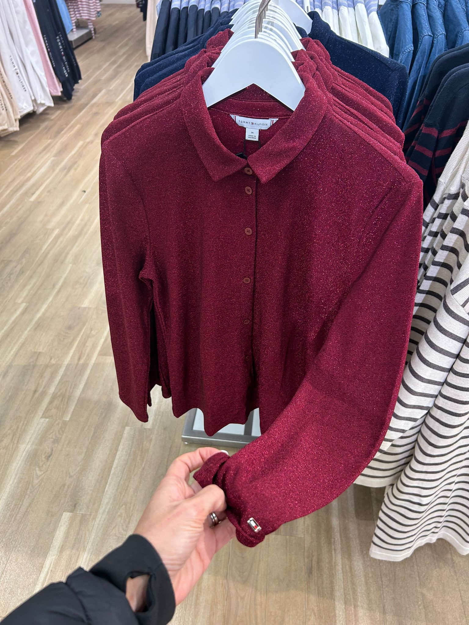 Womens' Tommy Shimmer Jersey Knit Top Carbon ROUGE