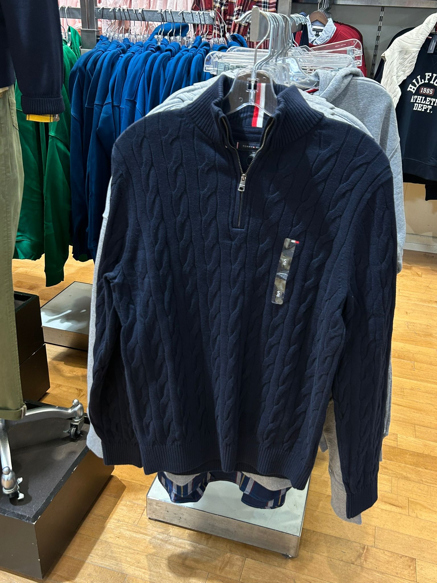 Mens' Tommy Cable Knit Quarter-Zip Sweater NAVY