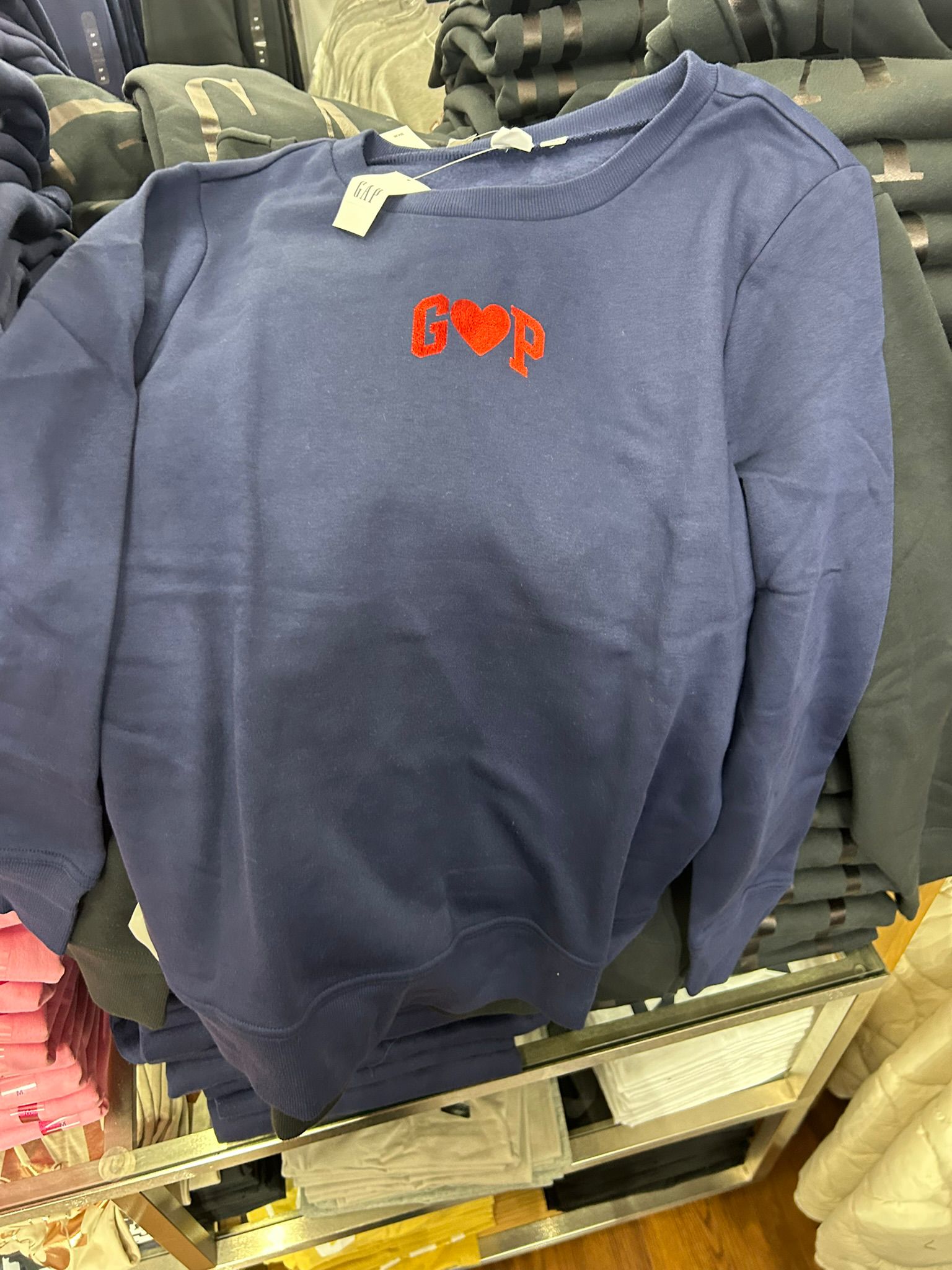 Womens' GAP Relaxed Gap Logo Sweatshirt Navy Blue