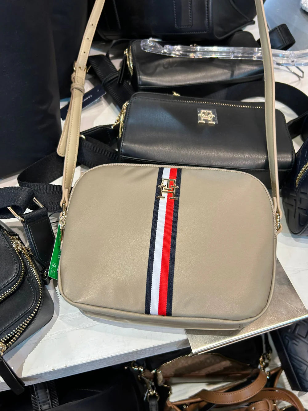 WOMENS' TH Emblem Crossover Bag/ BROWN