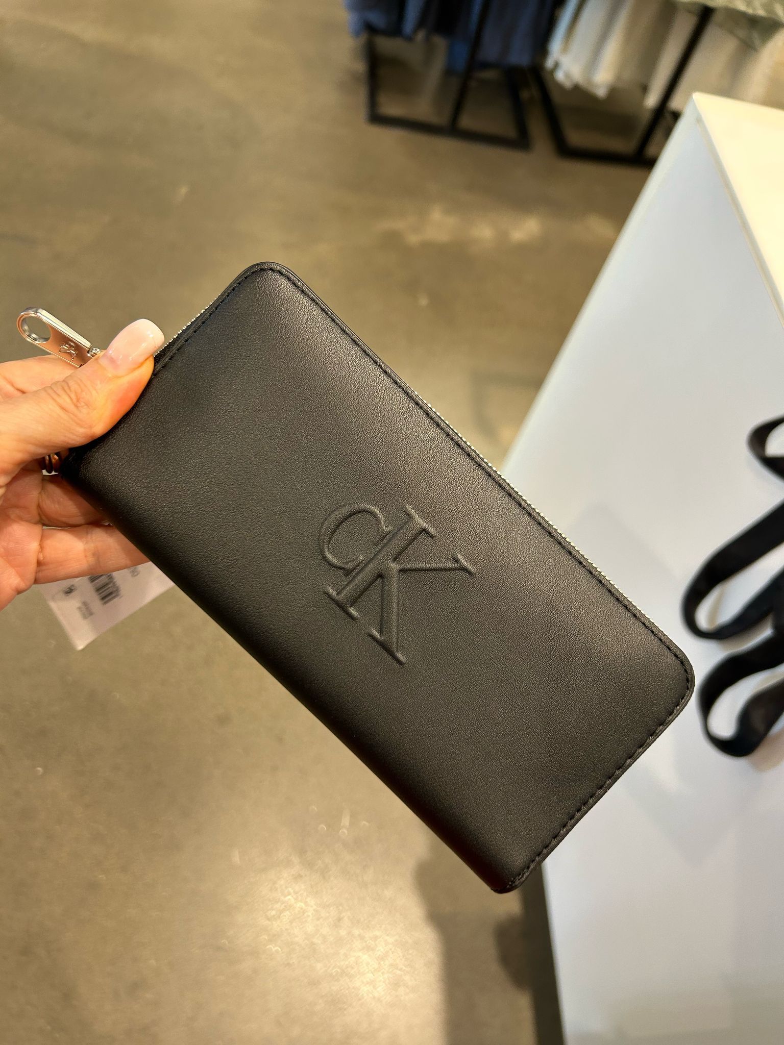 Calvin Klein - Women's Large Wallet