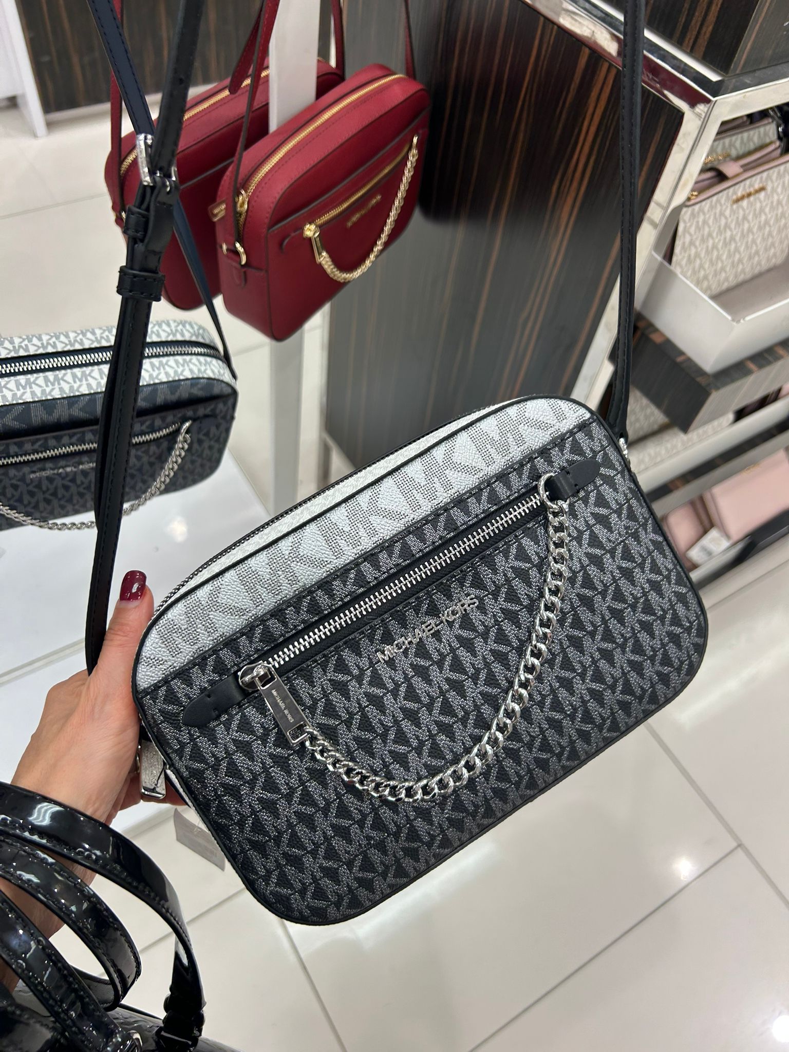 Michael Kors WOMENS' Jet Set Large Logo Crossbody Bag BLACK