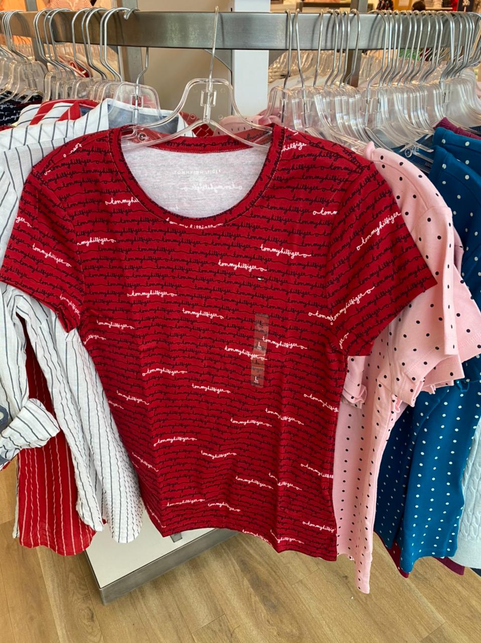 Tommy Hilfiger women's Essential Crew Neck T-Shirt