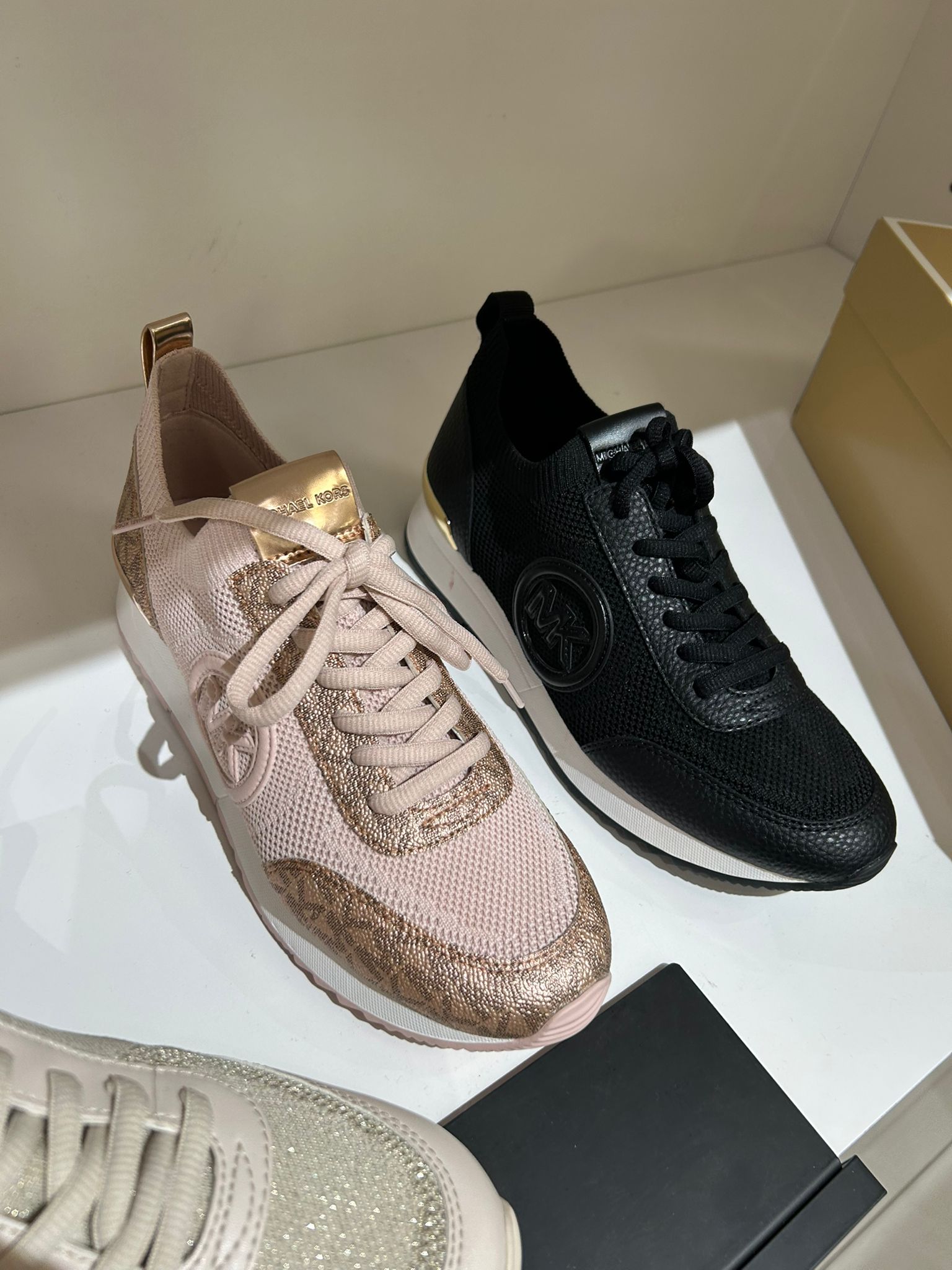 Michael Kors WOMENS' Jenkins Metallic Stretch Knit Trainer Black