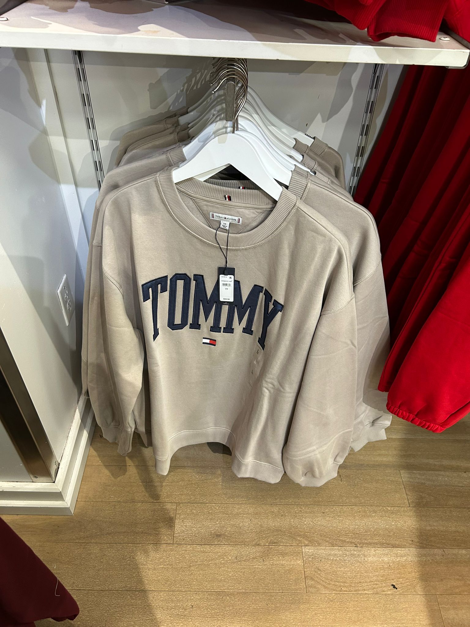 Tommy Womens' Varsity Tommy Logo Crewneck Sweatshirt/ STONE