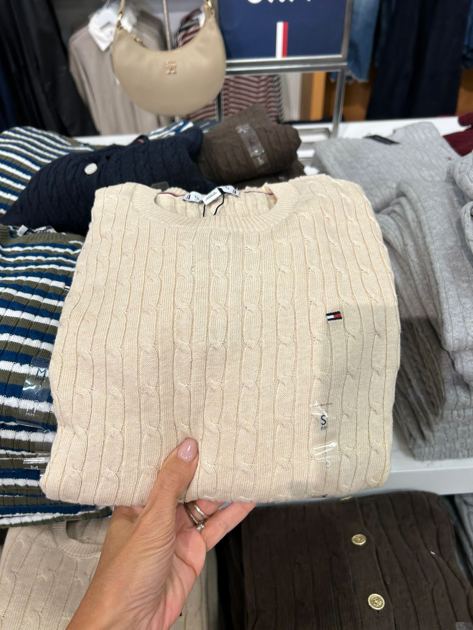 TOMMY WOMENS' Cable Knit Sweater Beige