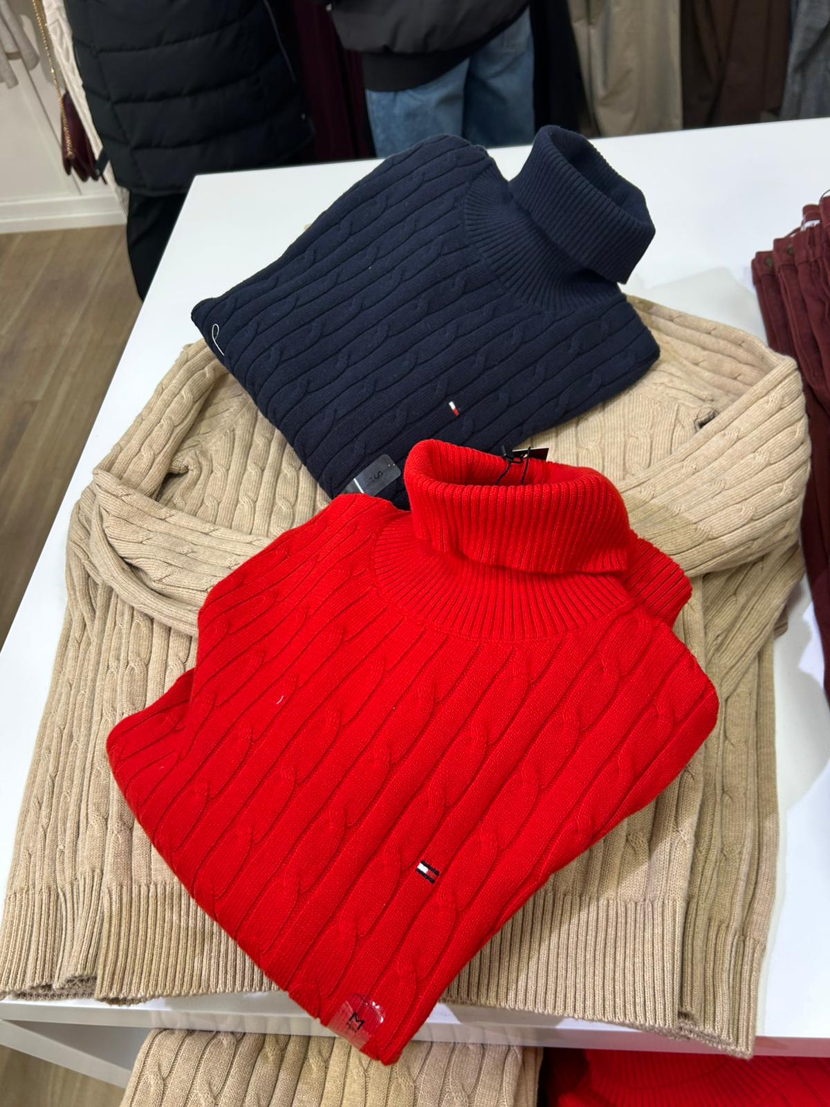 Womens' Tommy Cable Knit Turtleneck Sweater Navy
