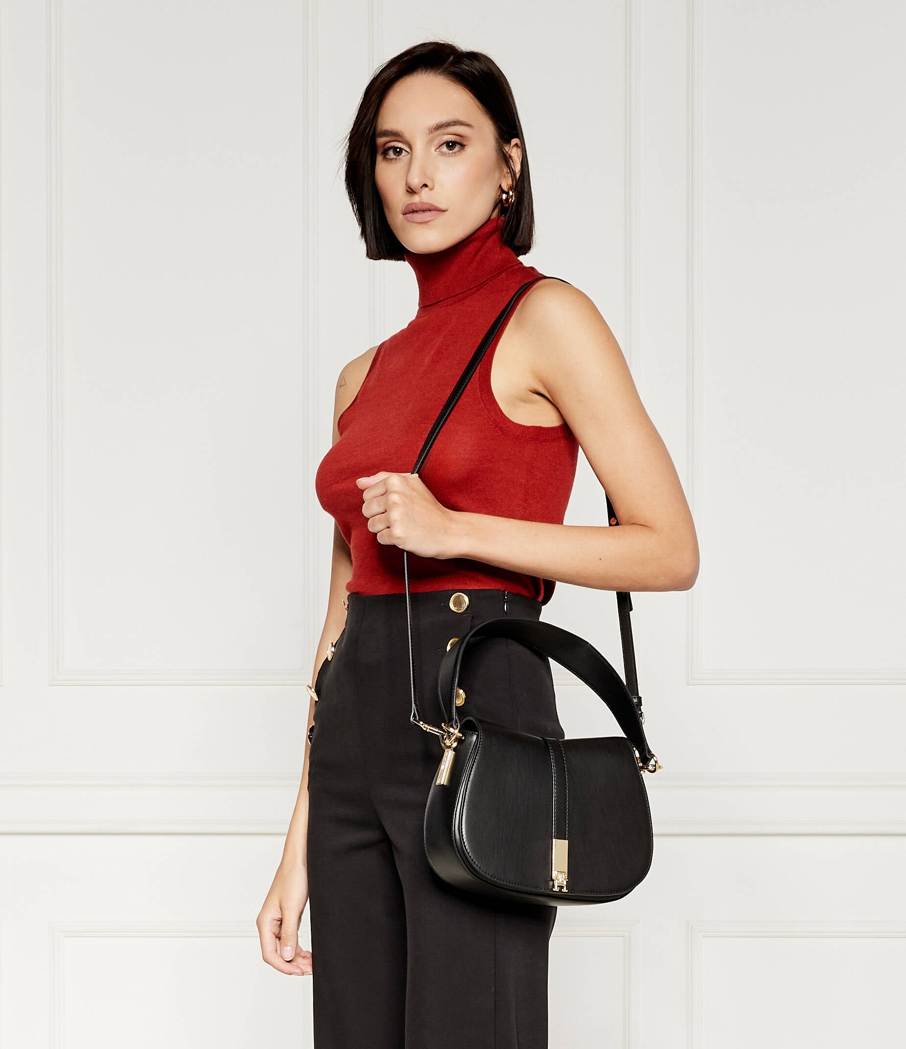 Womens' Tommy Hilfiger saddle bag, smooth texture, black