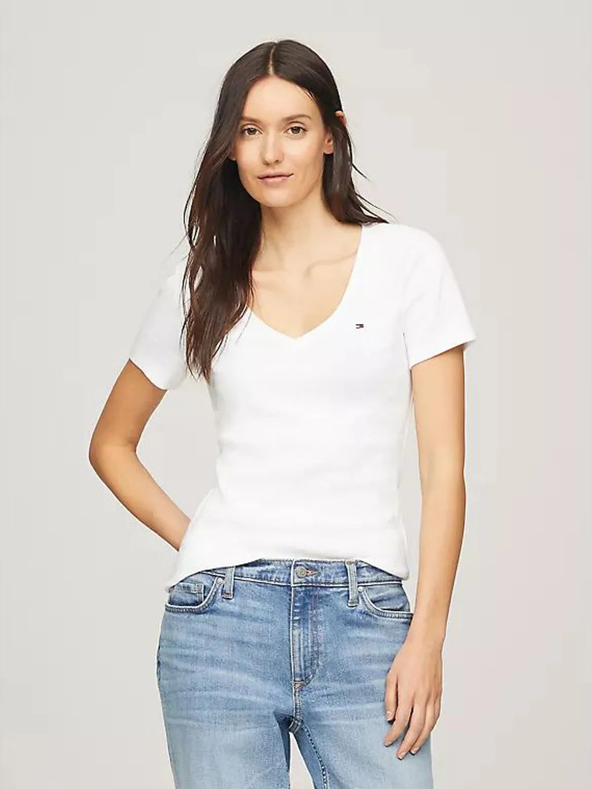 Womens' Tommy Hilfiger V-neck T-shirt/ WHITE