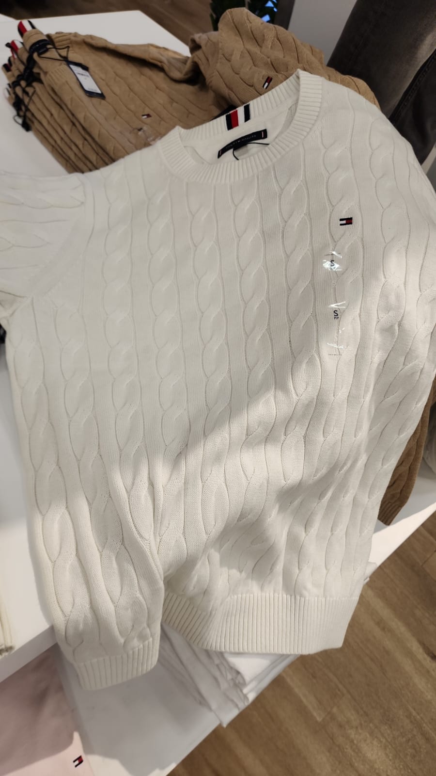 TOMMY MENS' Cable Knit Crewneck Sweater /Ivory