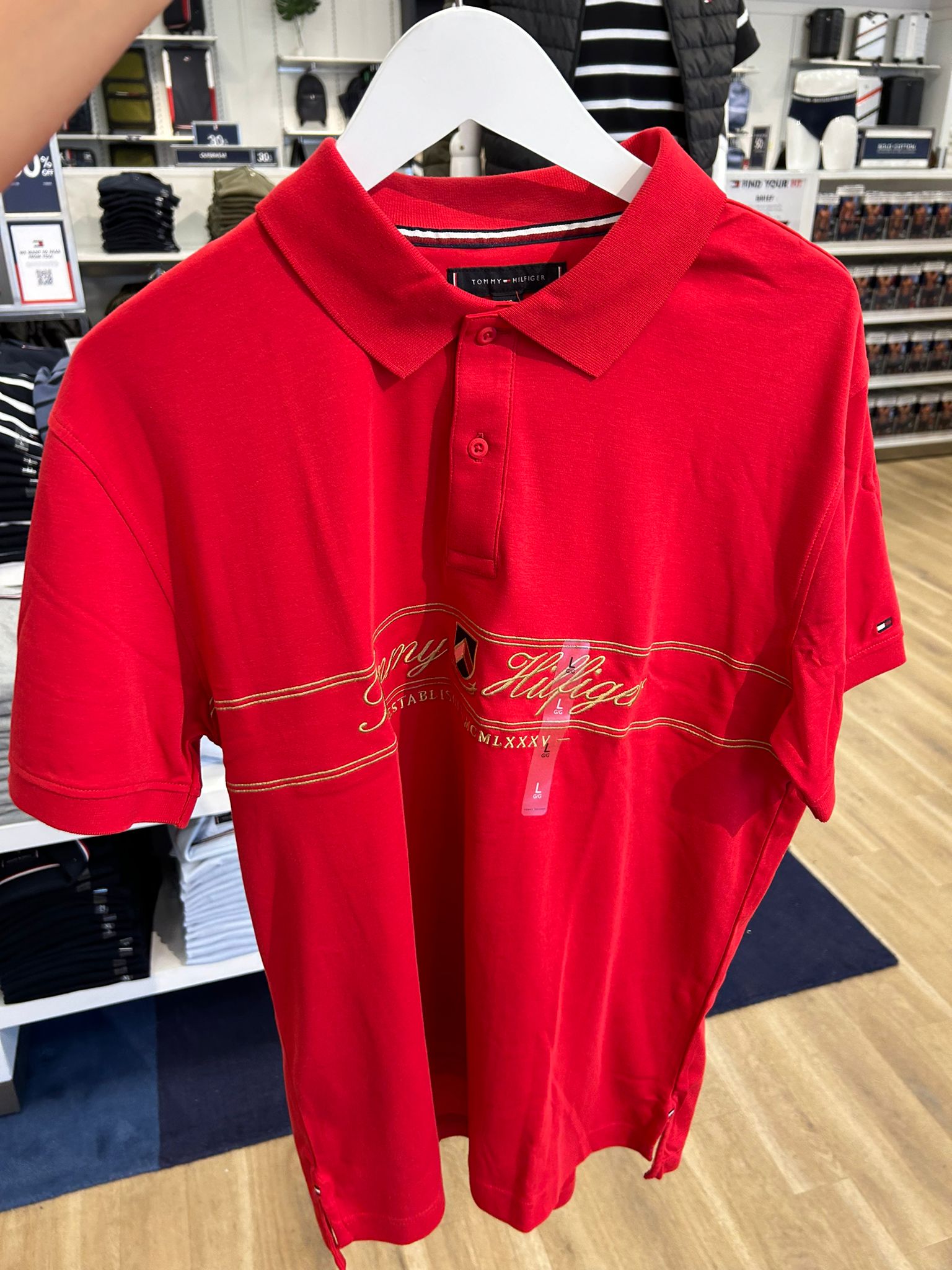 Tommy Mens' Regular Fit TH Script Interlock Polo