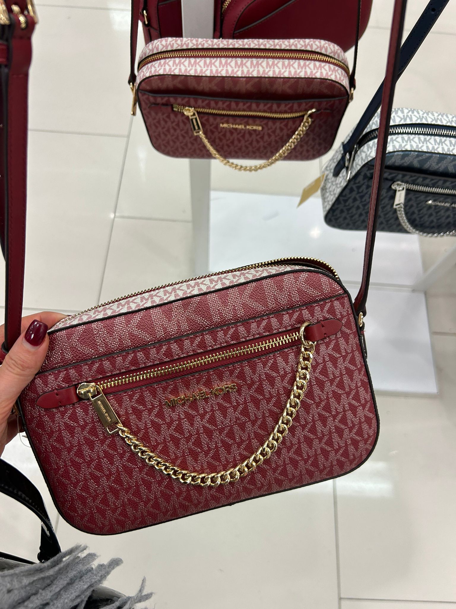 Michael Kors WOMENS' Jet Set Large Logo Crossbody Bag CHERRY