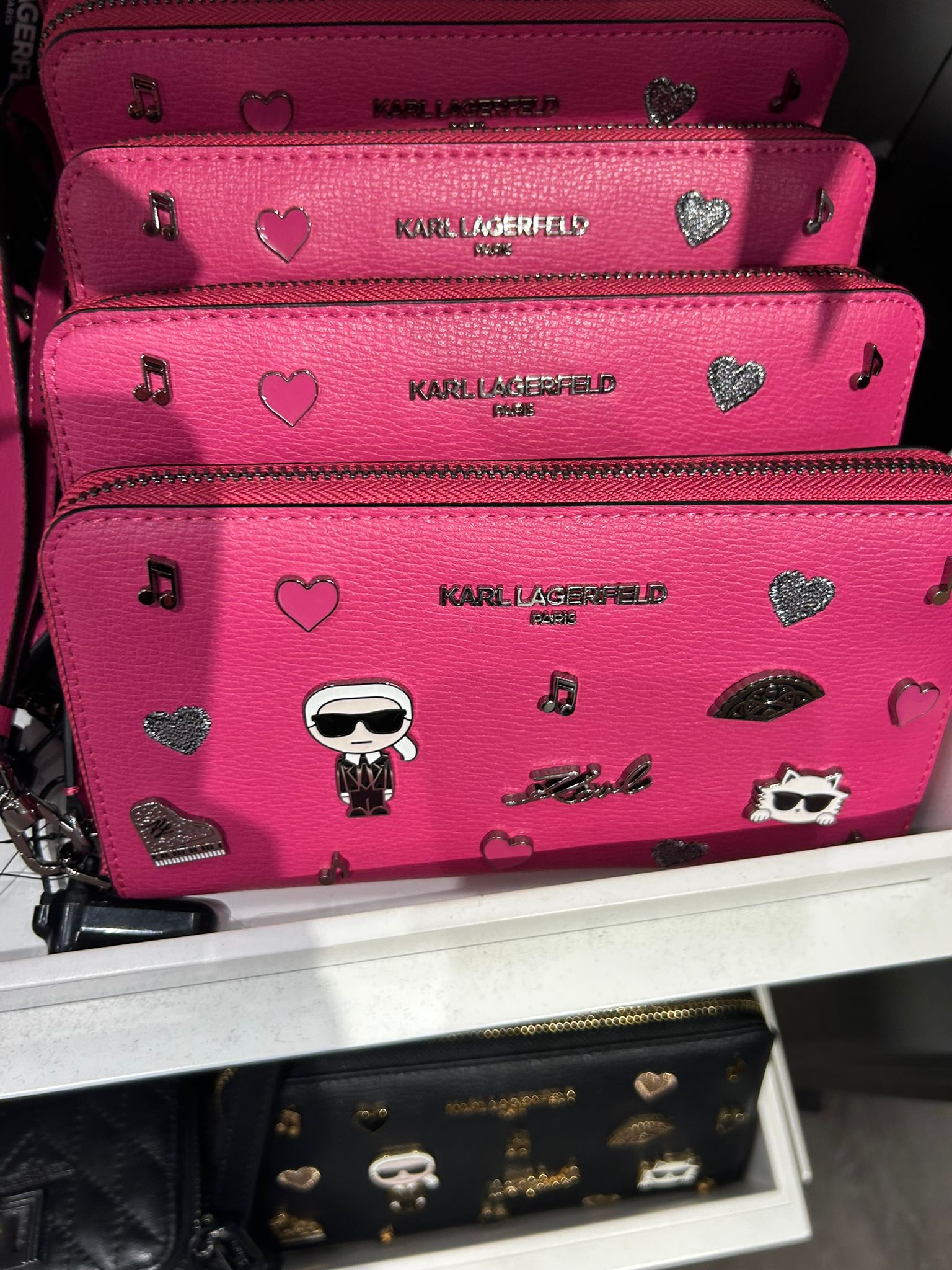 Karl Lagerfeld Paris Womens' LARGE ZIP WALLET WITH PINS  PINK