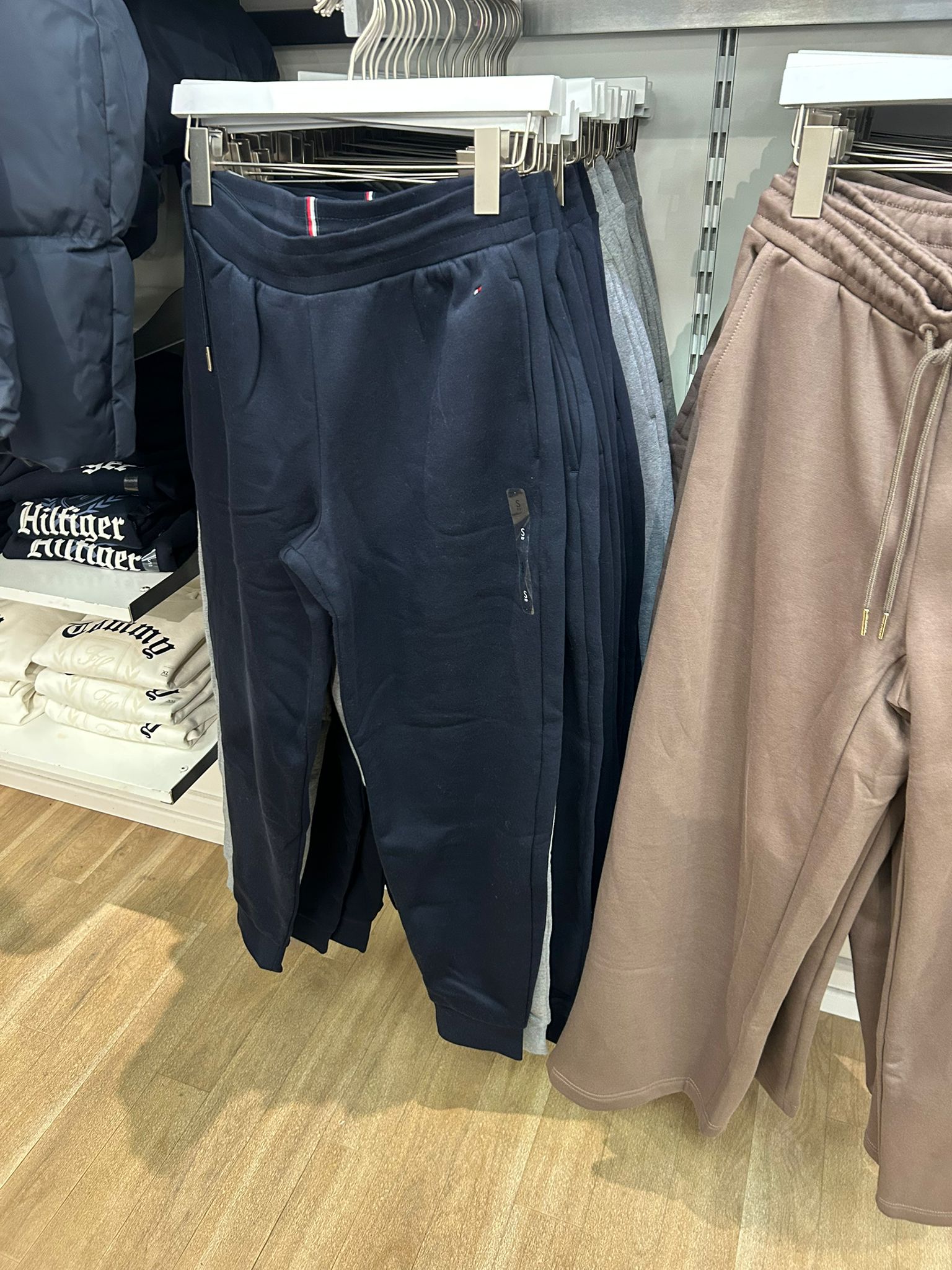 Womens' Tommy Relaxed Solid Jogger Navy