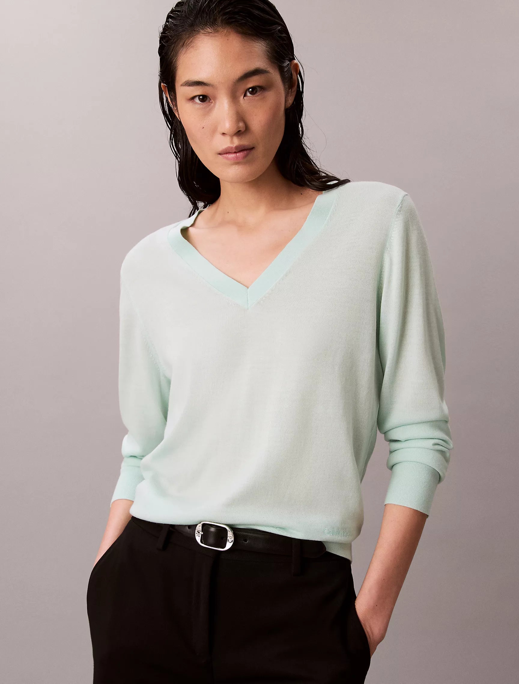 Calvin Klein WOMENS' Merino Wool V-Neck Sweater Moonlight Jade