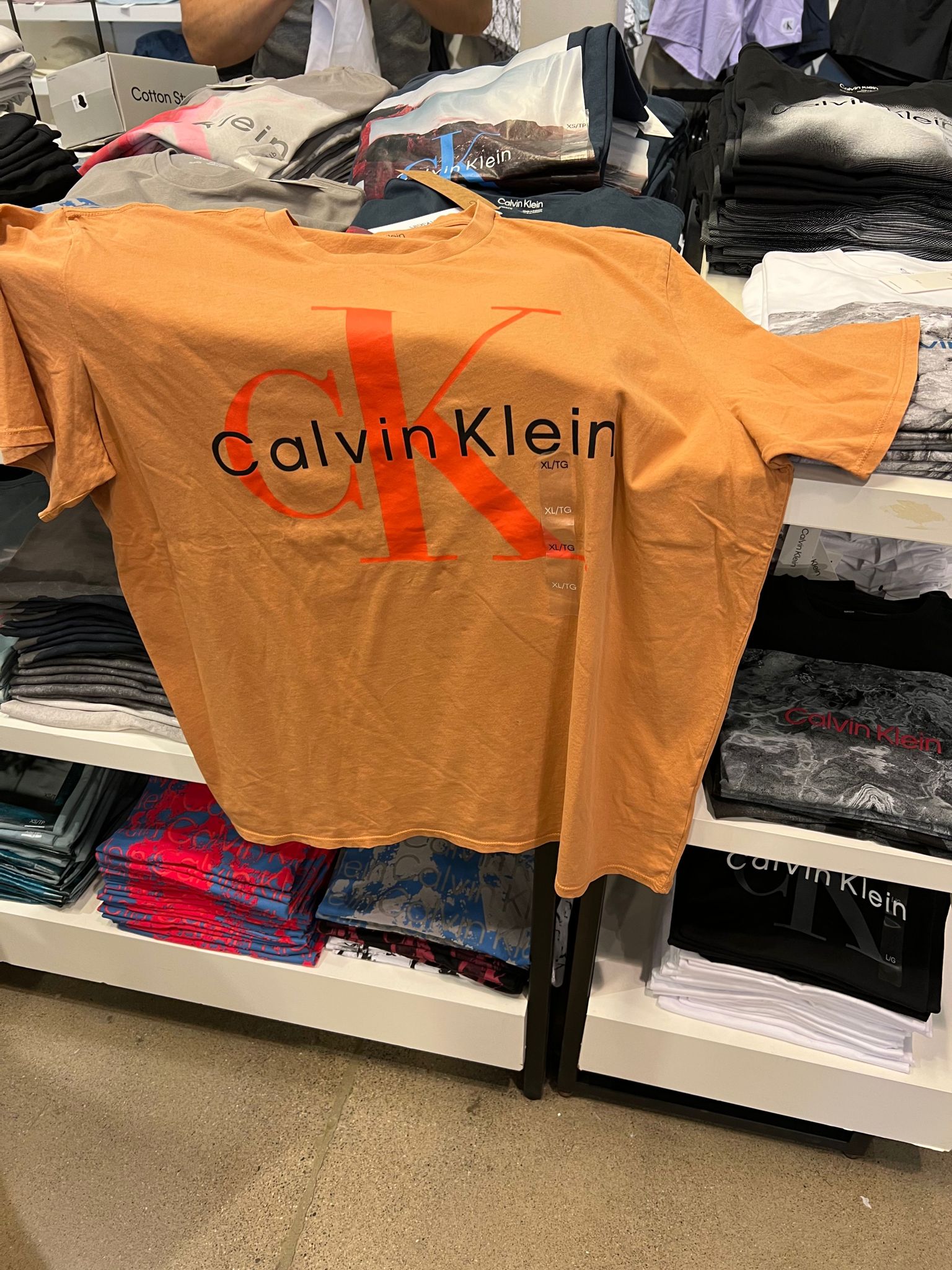 Calvin Klein Jeans MENS' Monologue Short Sleeve T-Shirt Orange Red