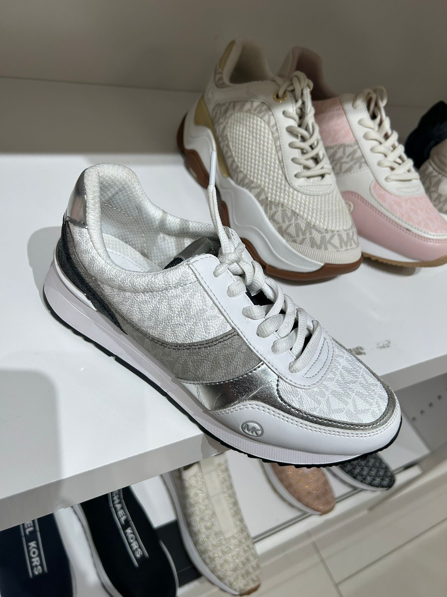 Michael Kors WOMENS' Andi Color-Block Signature Logo Trainer WHITE COMBO