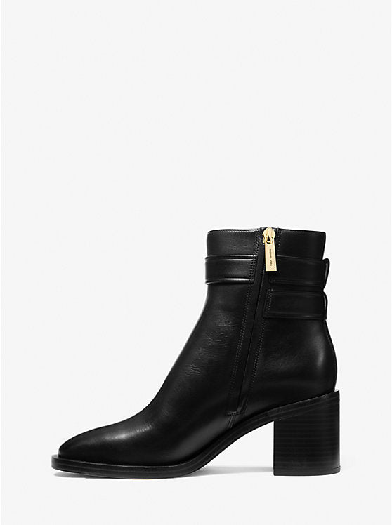 Michael Kors Womens' Carson Boot BLACK