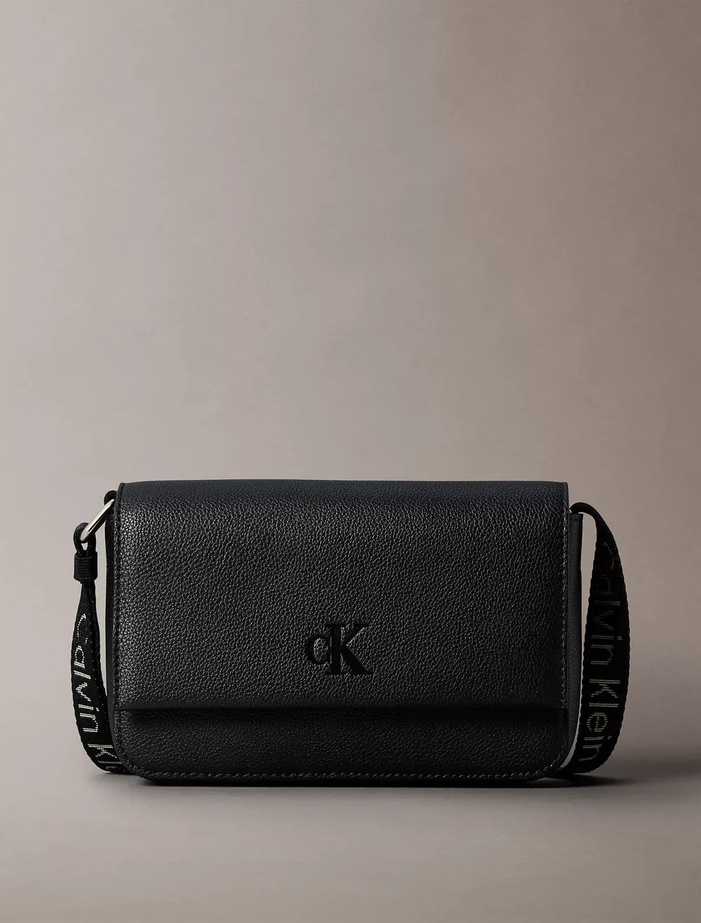 Calvin klein Womens' All Day Phone Flap Crossbody Bag / Black