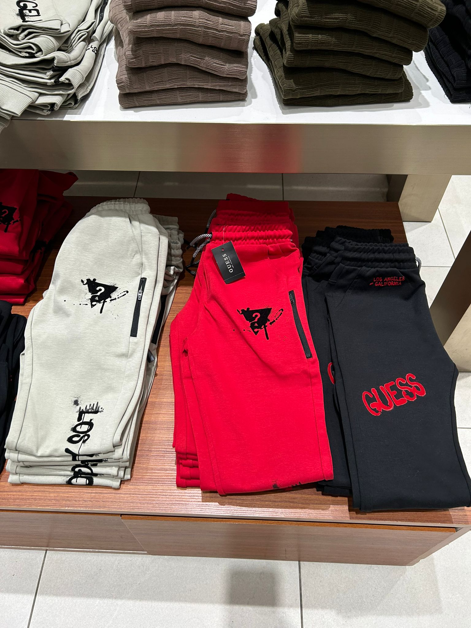 Guess BOYS Bronx Active Pants (7-16) Red