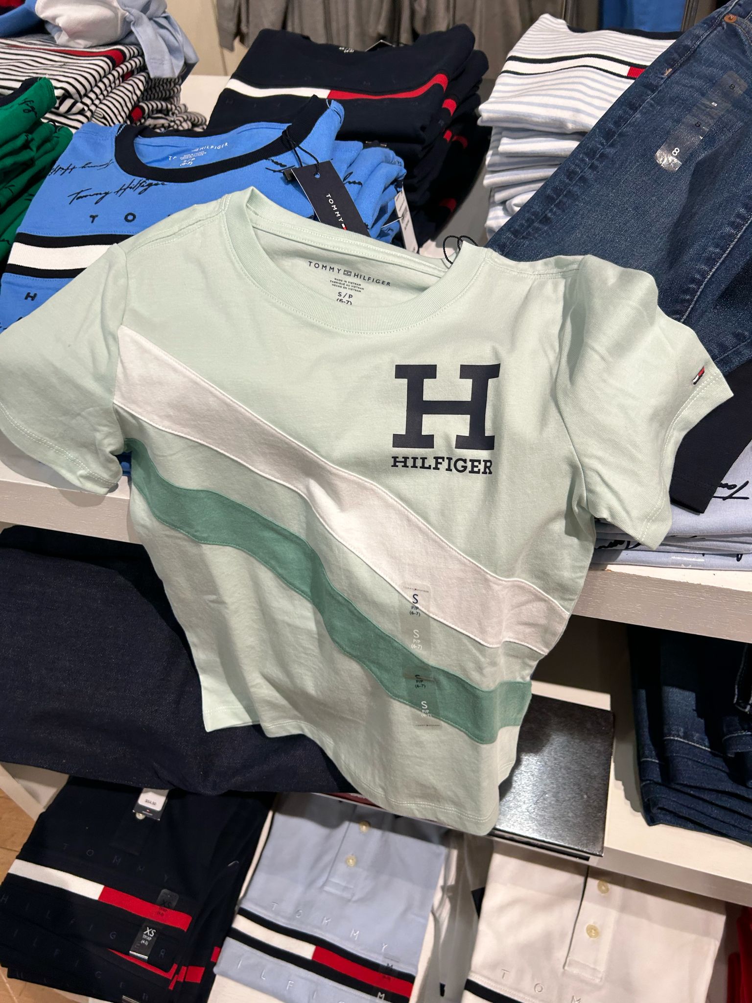 Tommy Boys' Diagonal Colorblock Logo T-Shirt/ Mint