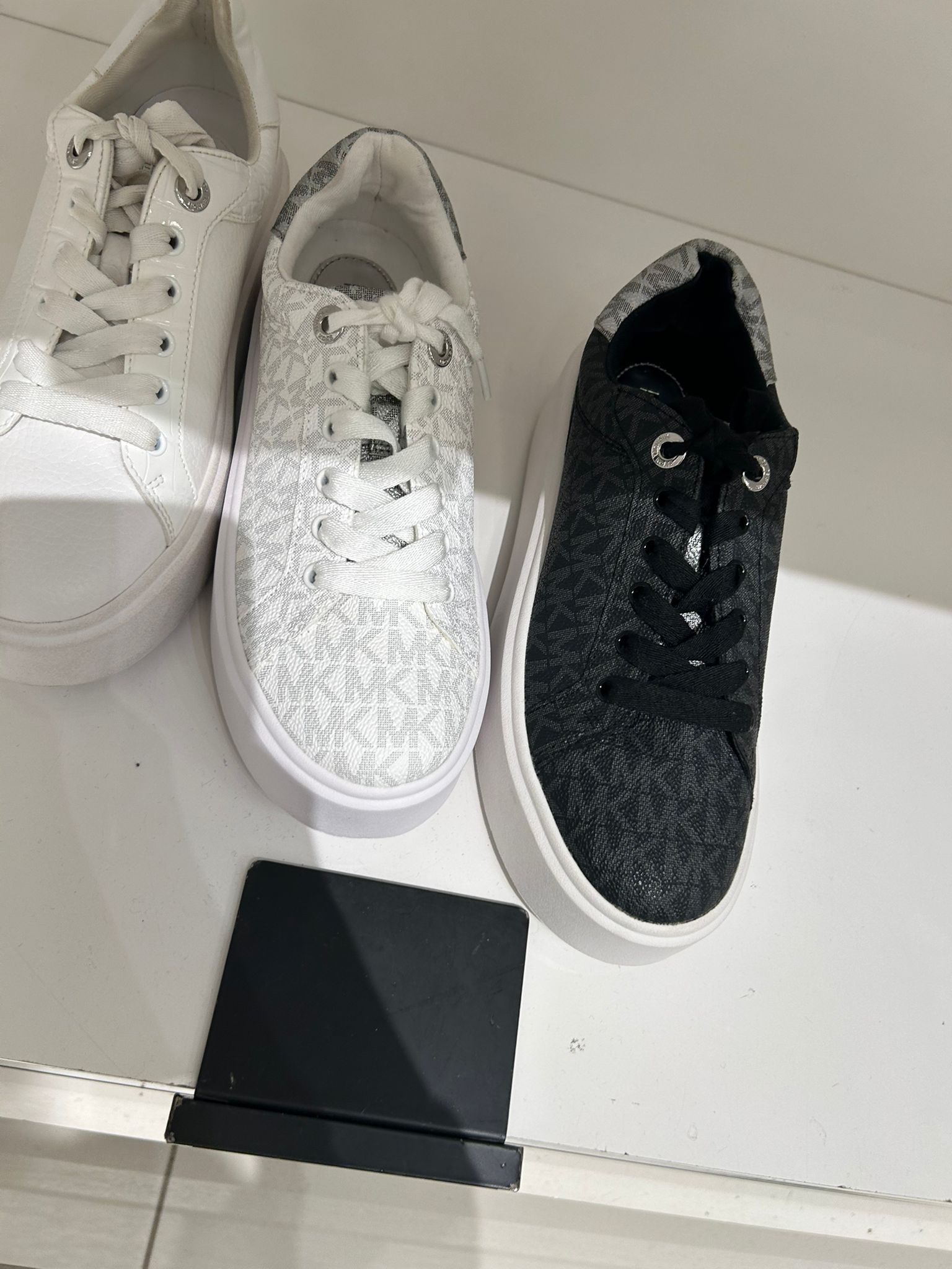 Michael Kors WOMENS' Romey Metallic Two-Tone Signature Logo Platform Sneaker BLACK