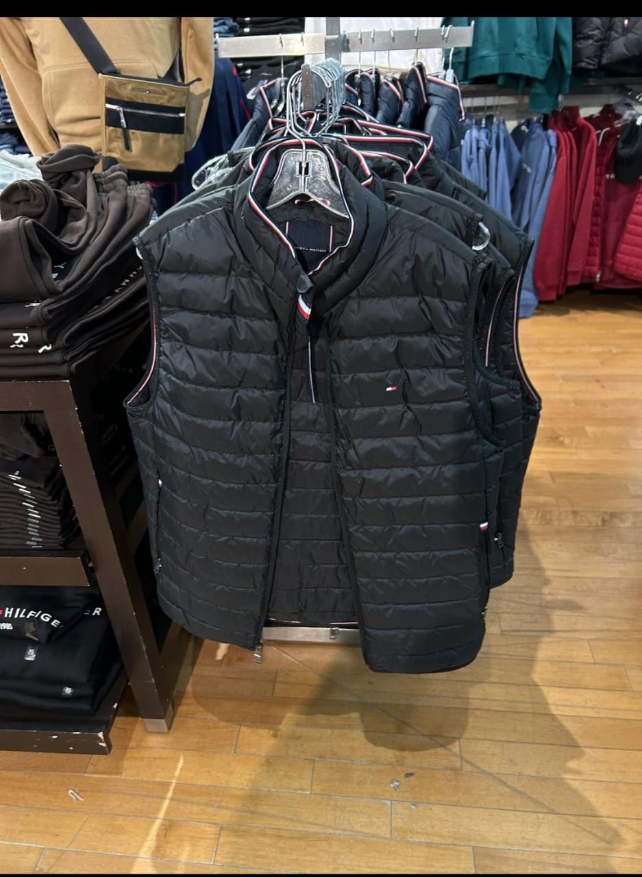 MENS' TOMMY Lightweight Packable Vest/JACKET