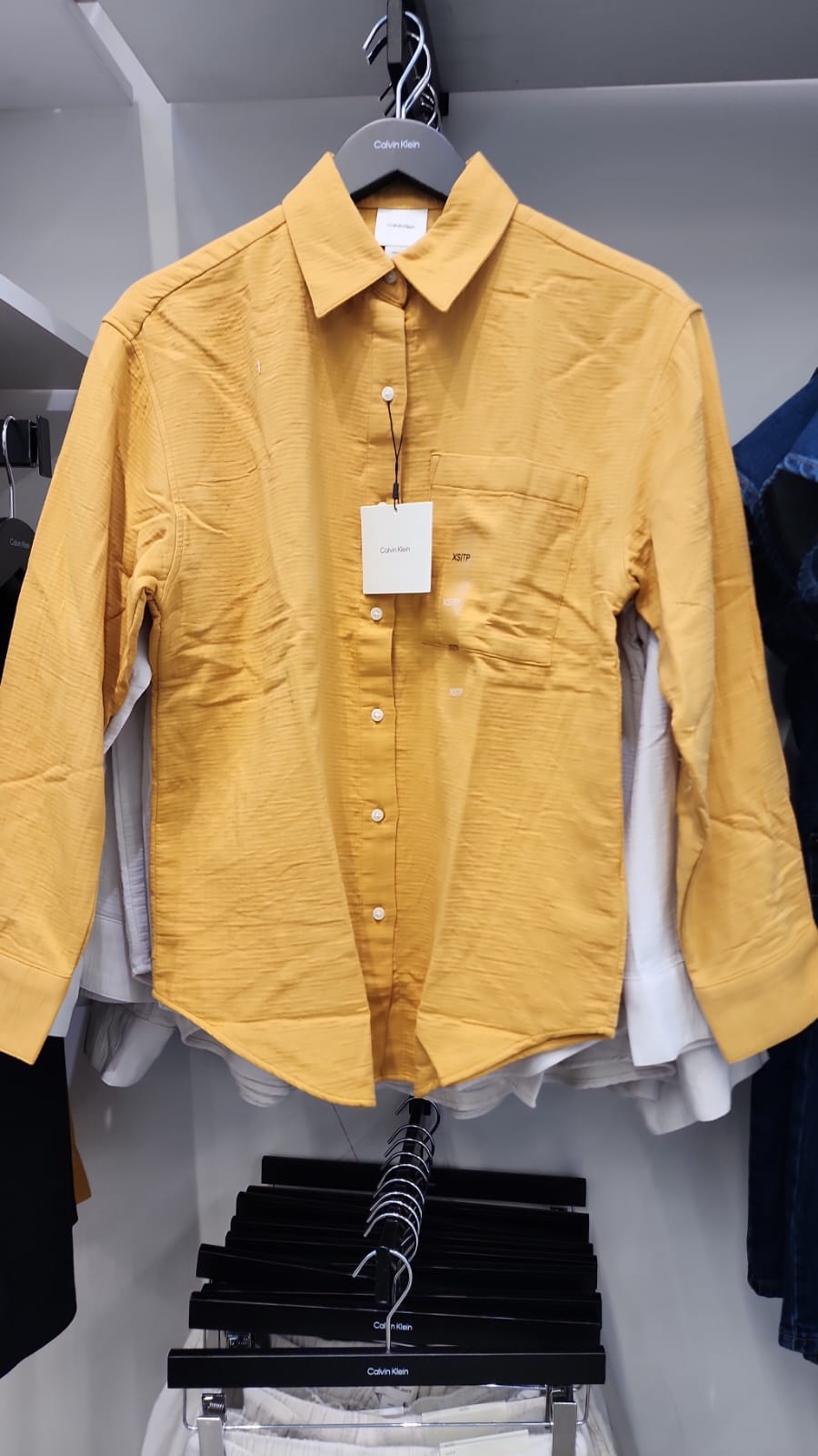 Calvin Klein Womens' Double Gauze Roll Tab Button-Down Shirt/ Amber Gold