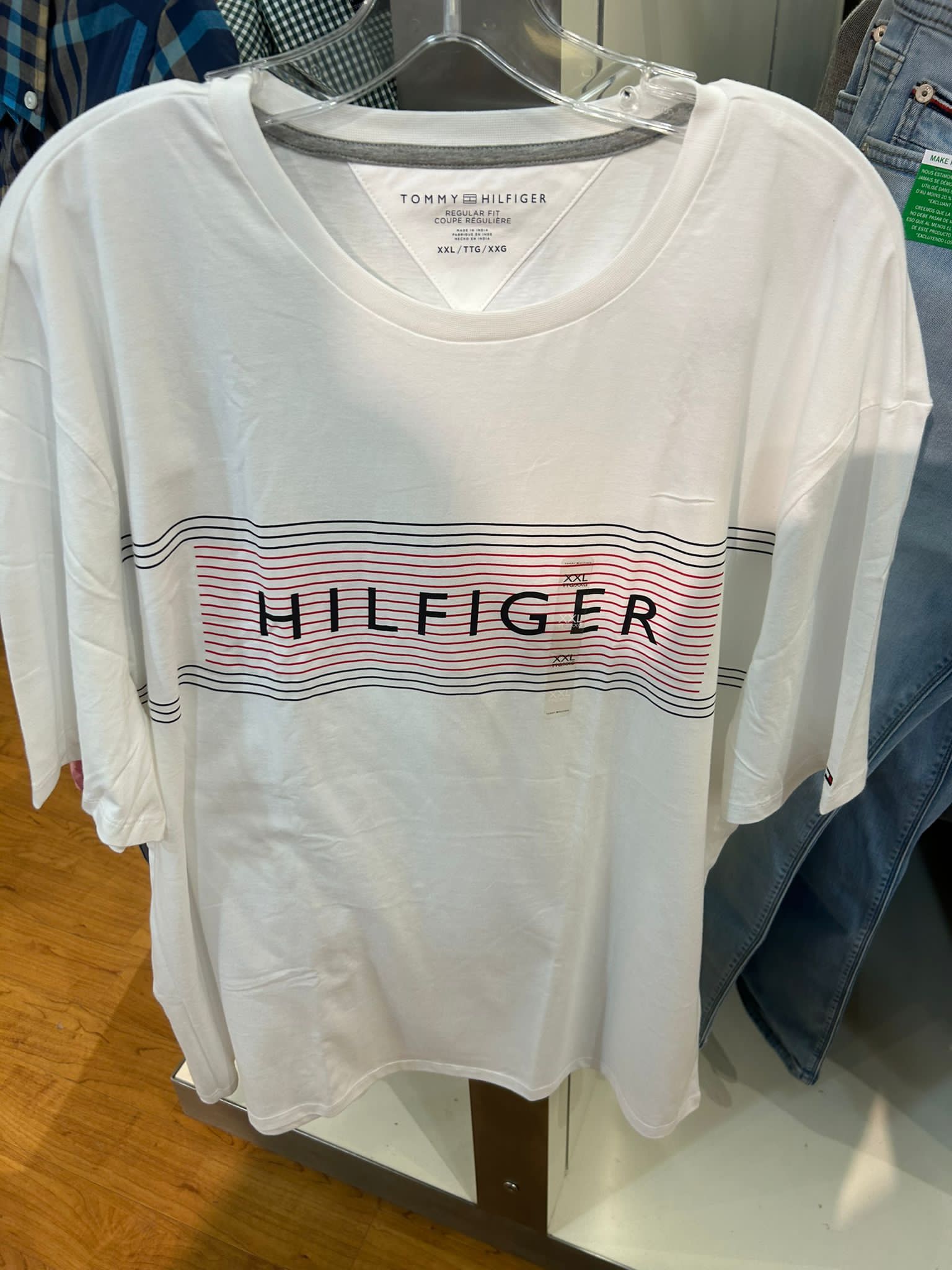 Tommy Hilfiger MEN Brand Love Chest short sleeve T-shirt