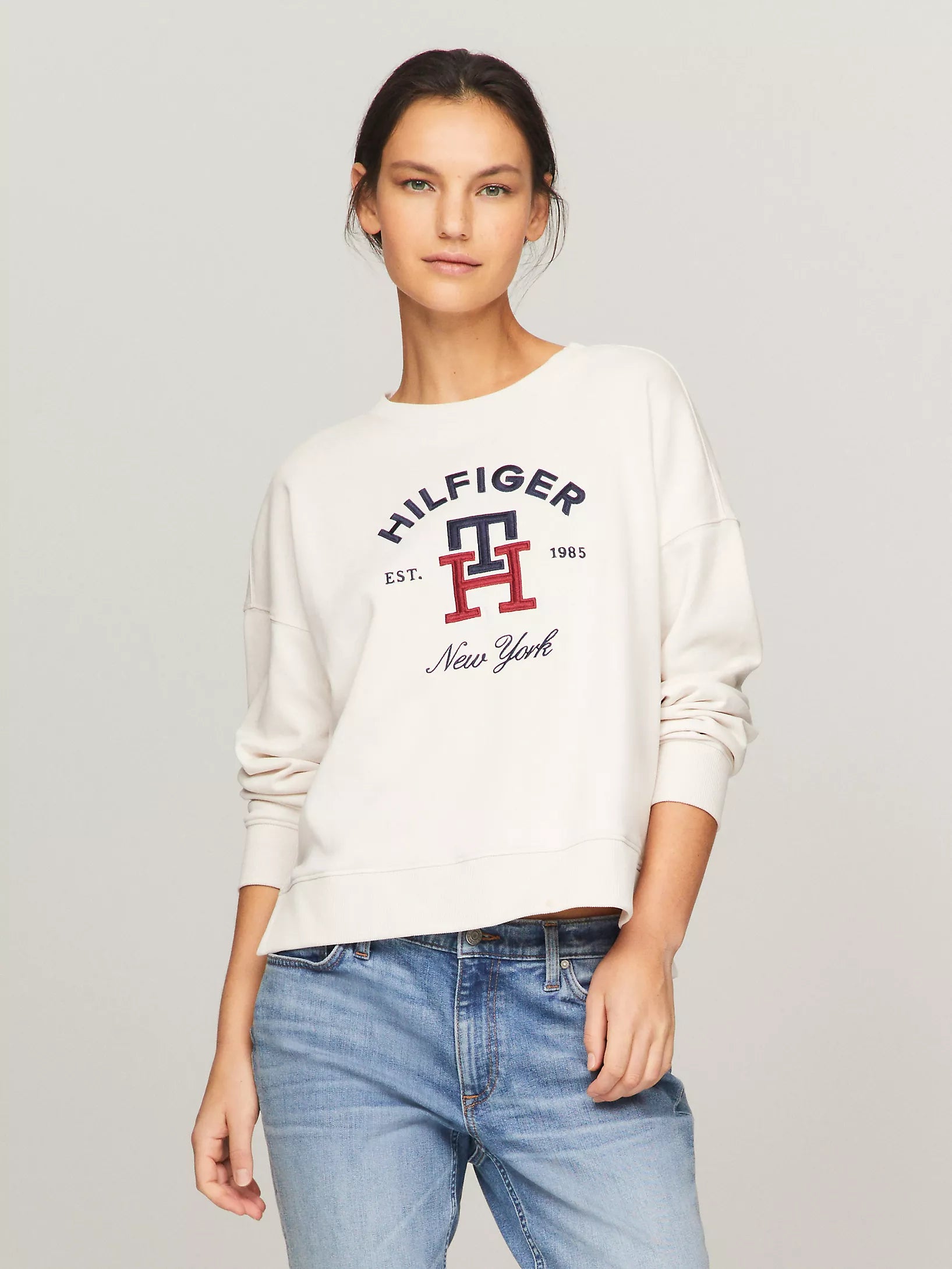 WOMENS' TOMMY Embroidered Arch Logo Sweatshirt