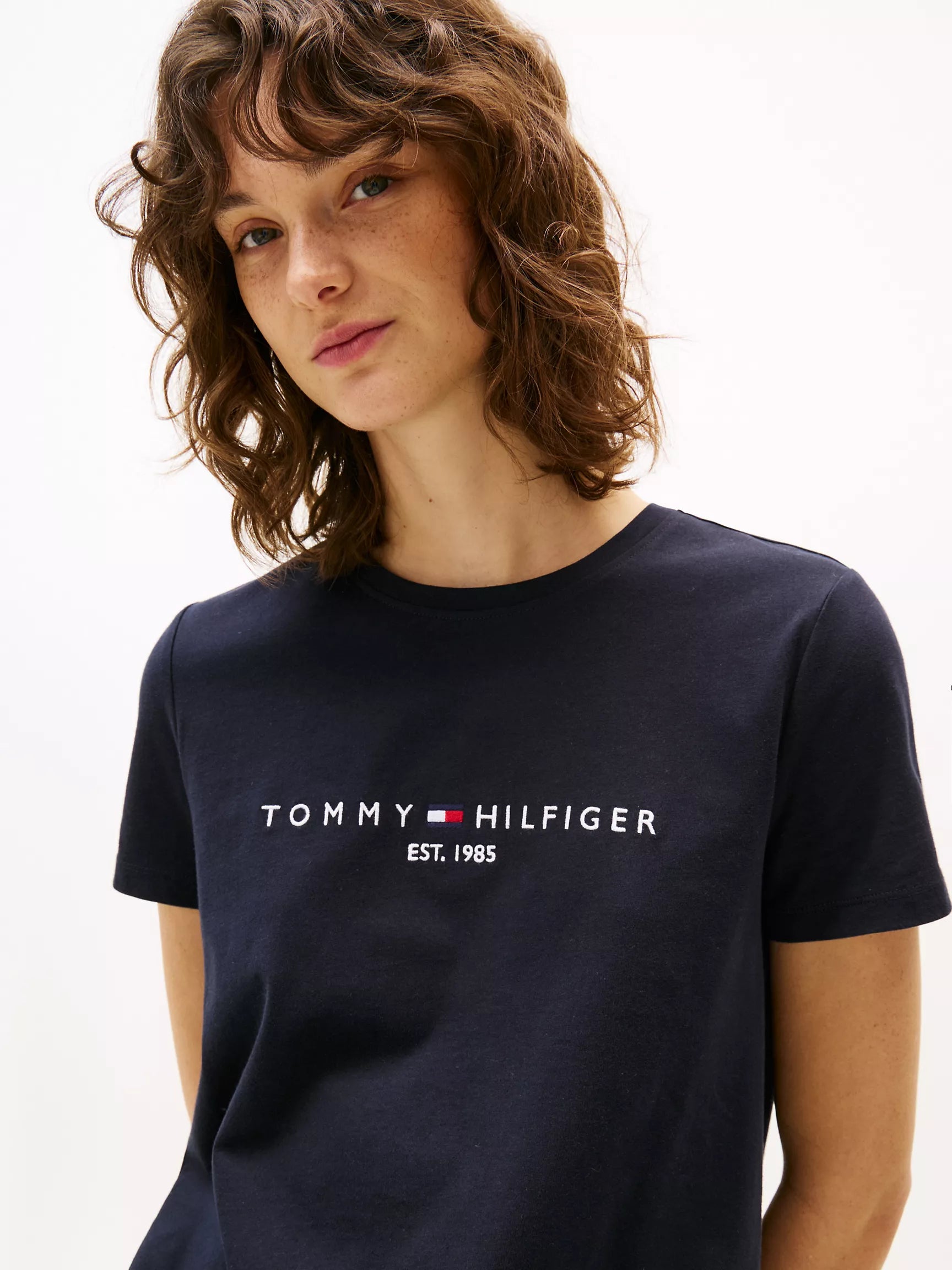 Womens' Tommy Embroidered Tommy Logo T-Shirt/ Navy