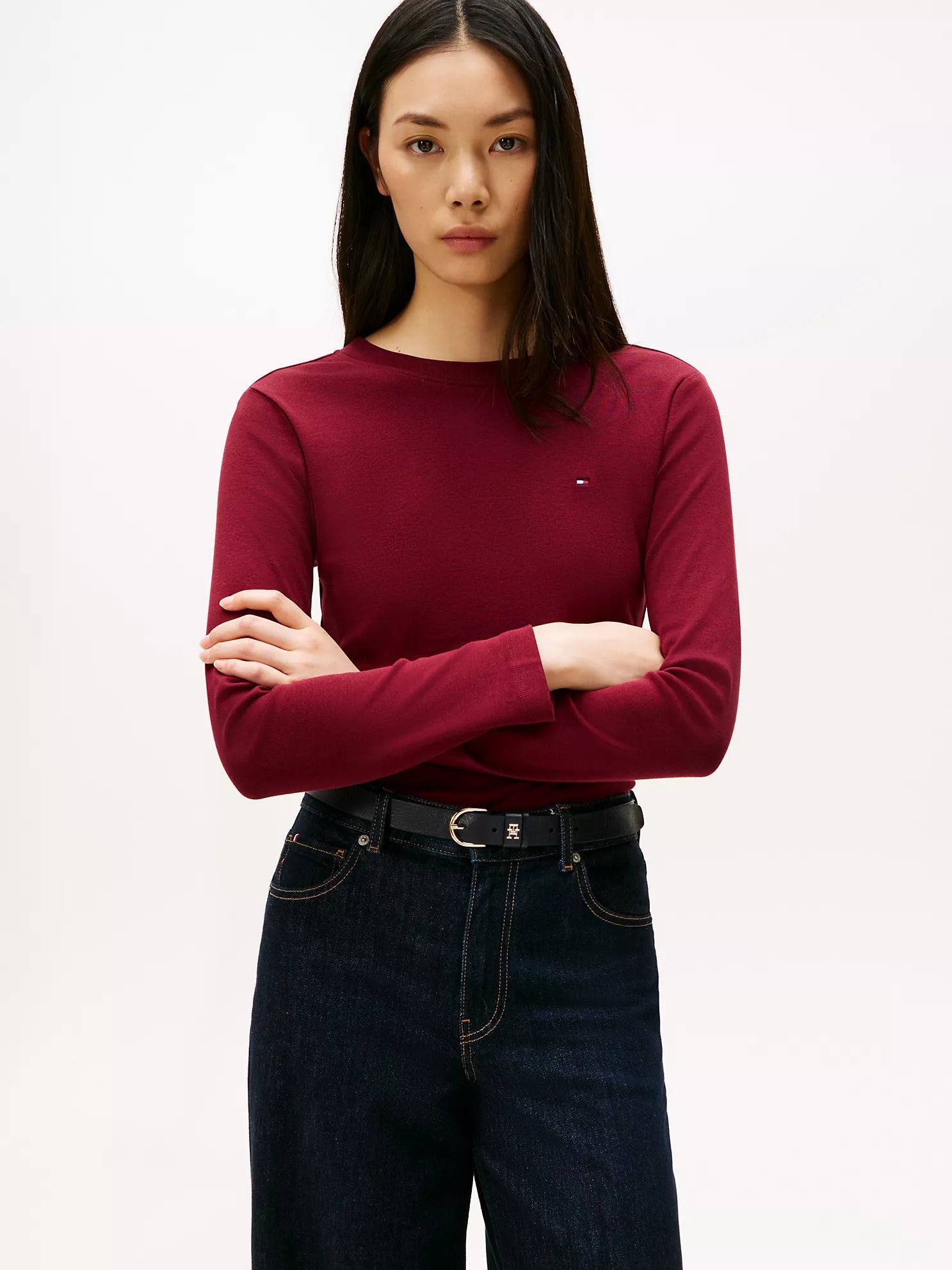 Womens' TOMMY Long-Sleeve Crewneck Favorite T-Shirt Burgundy