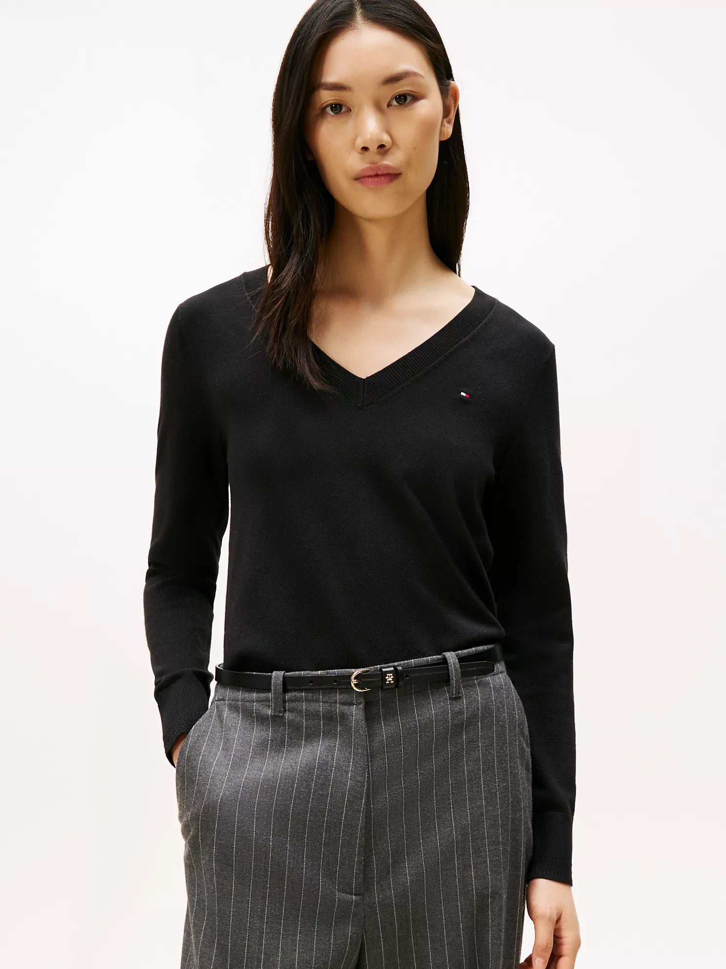 Tommy WOMENS' Viscose-Blend V-Neck Sweater BLACK