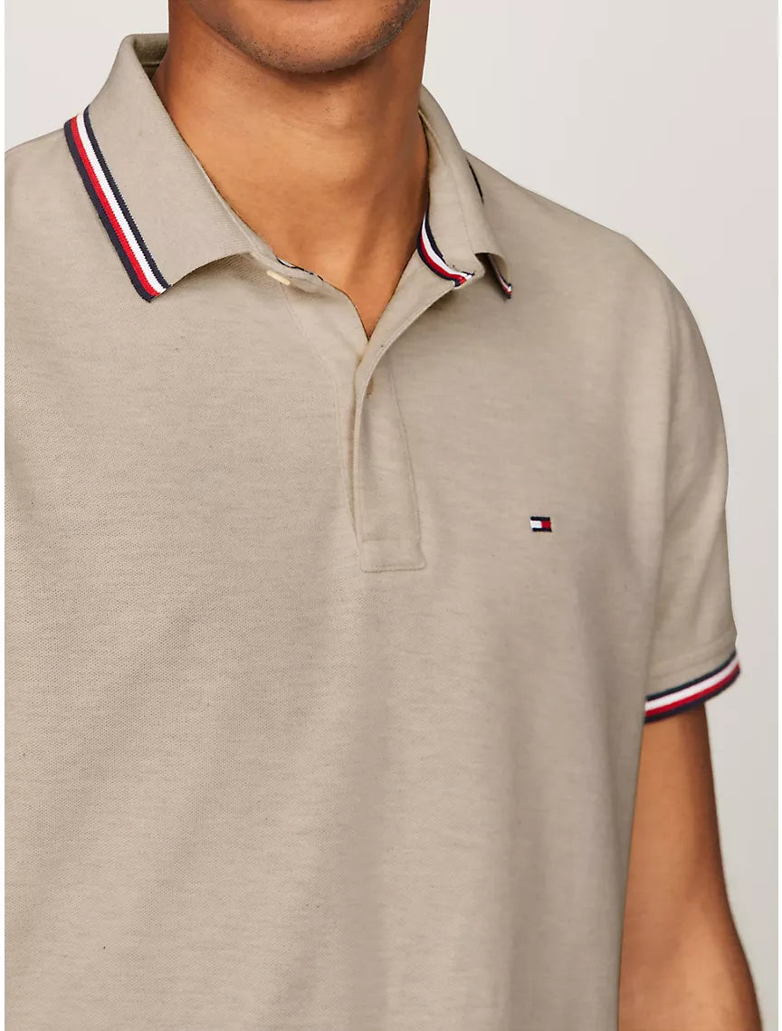 Tommy Hilfiger Regular Fit Tommy Wicking Polo - Stone