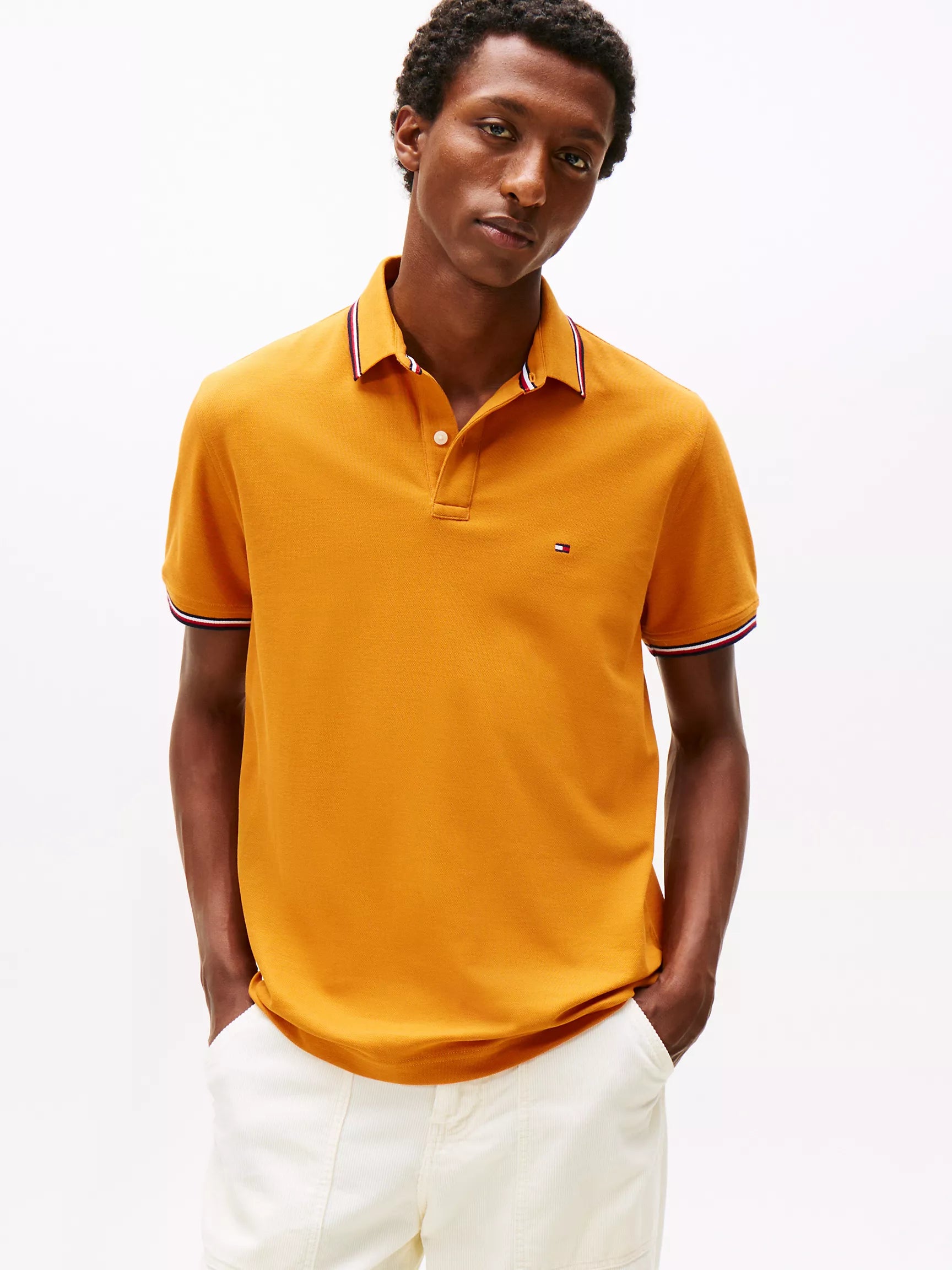 Tommy Mens' Regular Fit Tommy Wicking Polo Autumn Orange