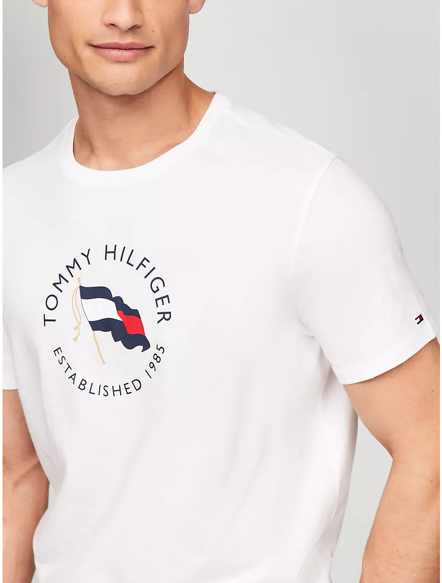 Tommy Hilfiger TH Flag Graphic T-Shirt - Optic White