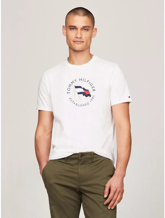 Tommy Hilfiger TH Flag Graphic T-Shirt - Optic White